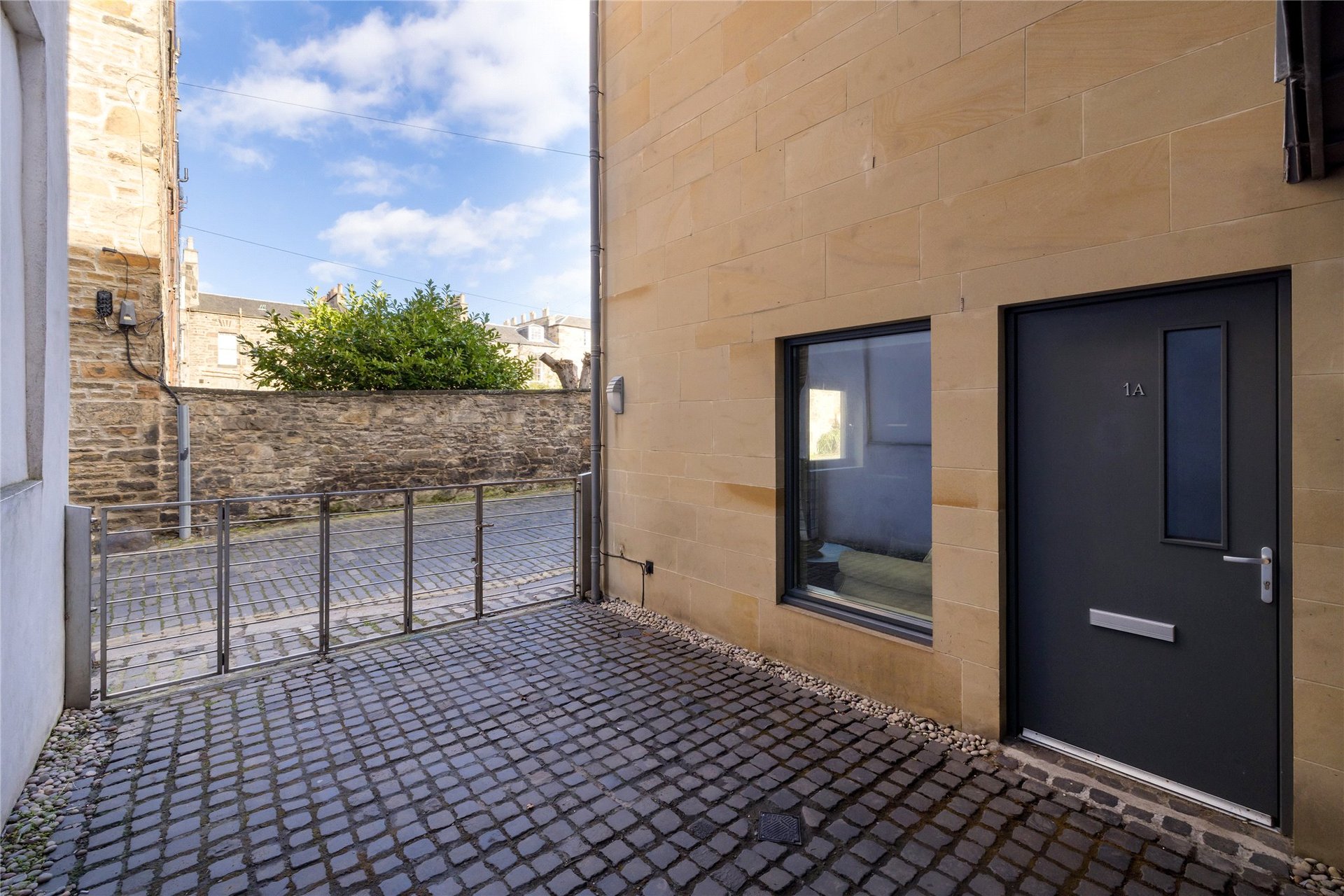1A Northumberland Place, New Town, Edinburgh, EH3 6LQ - Picture #2