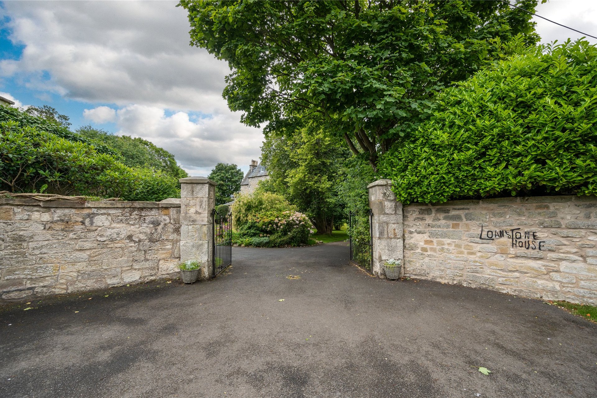 Loanstone House, Penicuik, Midlothian, EH26 8PH - Picture #21