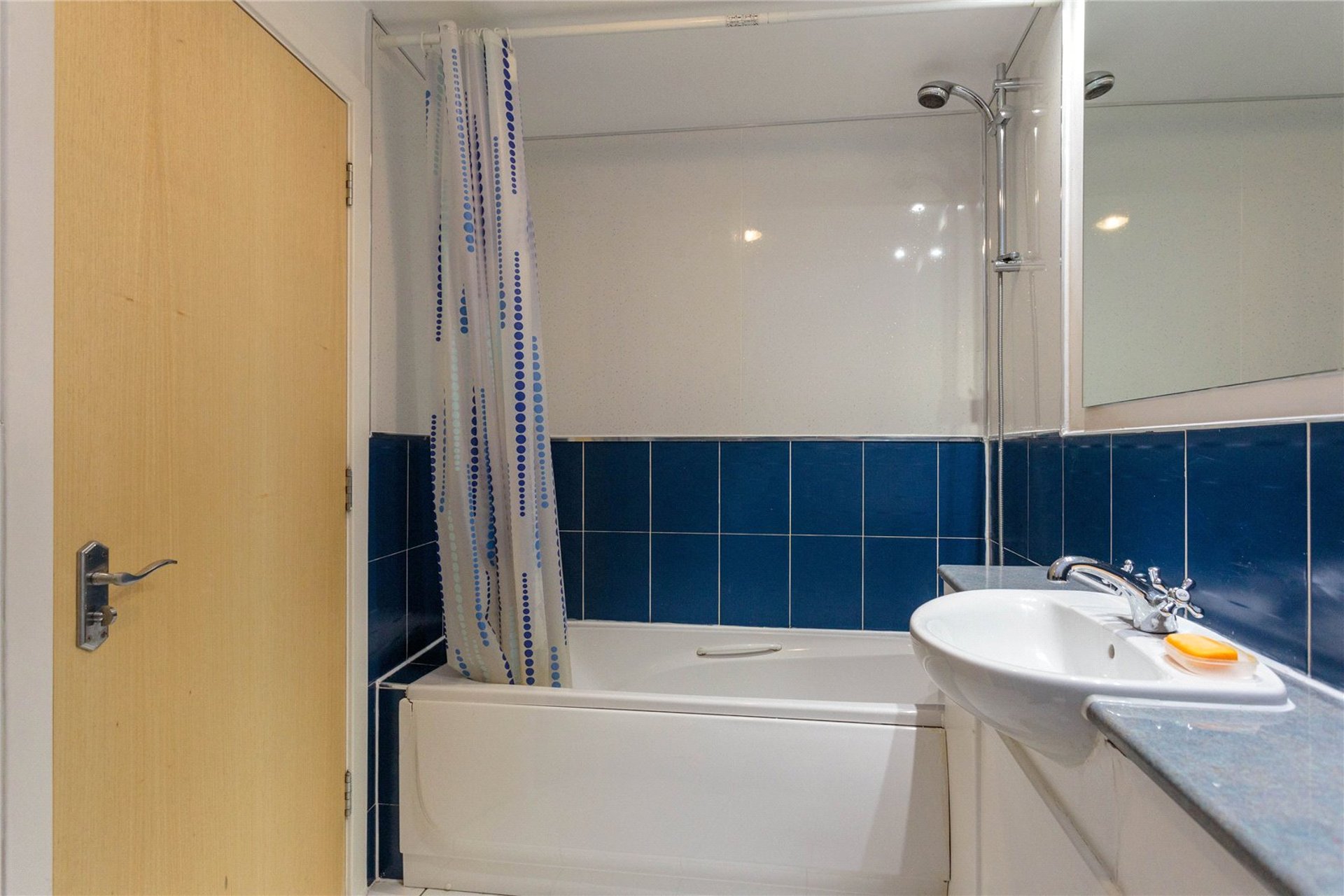 2/2, 100 Holm Street, Glasgow, G2 6SY - Picture #16