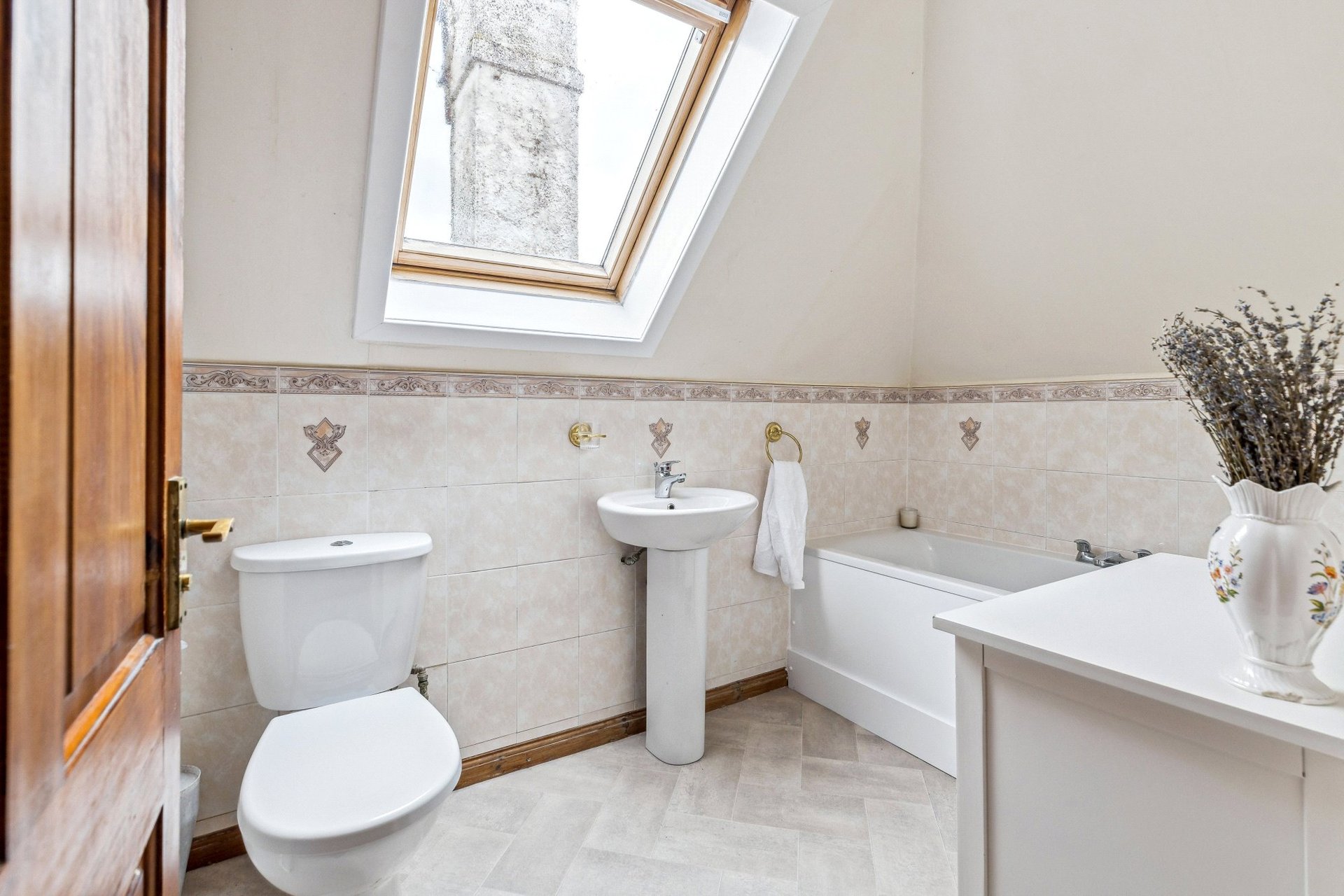 2 Lochaber Road, Bearsden, G61 2JL - Picture #25