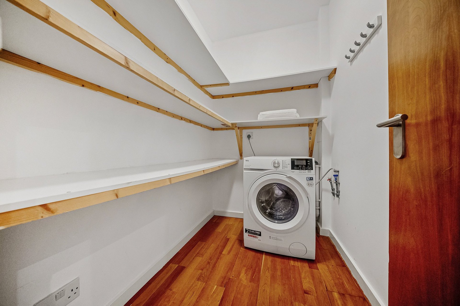 Flat 27 - The Park, 89 Holyrood Road, Holyrood, Edinburgh, EH8 8BA - Picture #17
