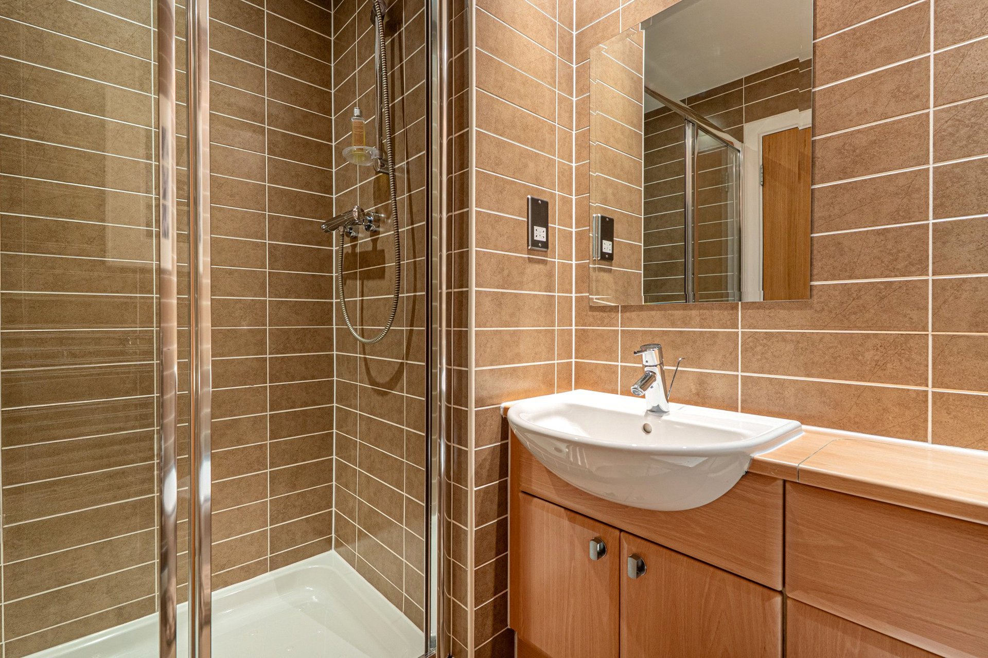 4/2, 3 Jackson Place, Bearsden, G61 1RY - Picture #37