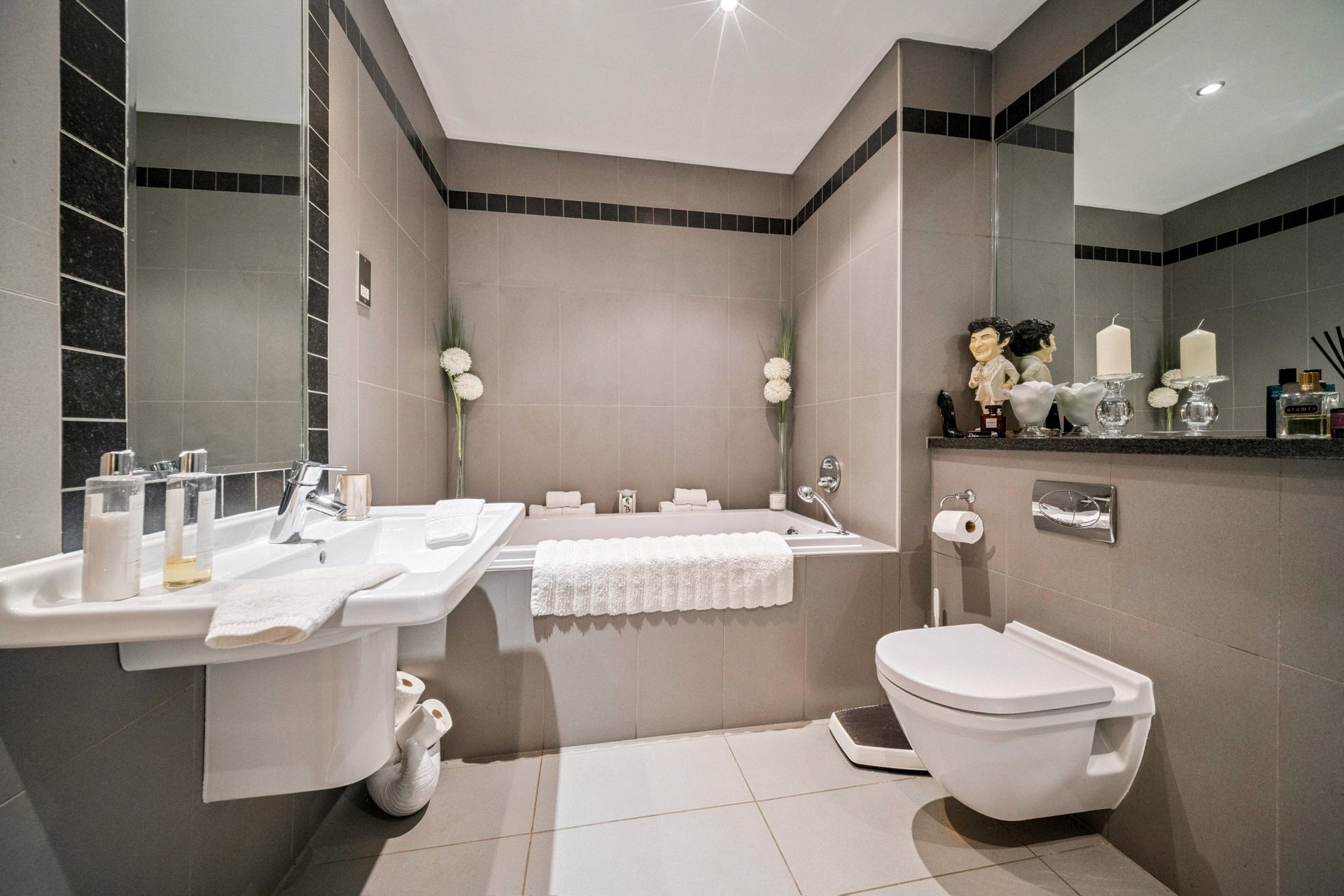 1/12 Western Harbour Breakwater, Western Harbour, Edinburgh, EH6 6PA - Picture #13