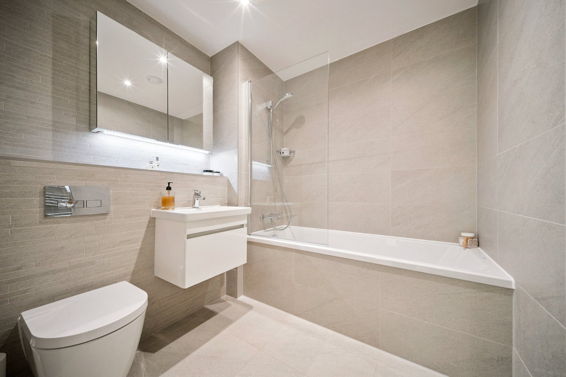 Flat 19, 17 Hughes Close, Edinburgh, EH7 4GN - Picture #24