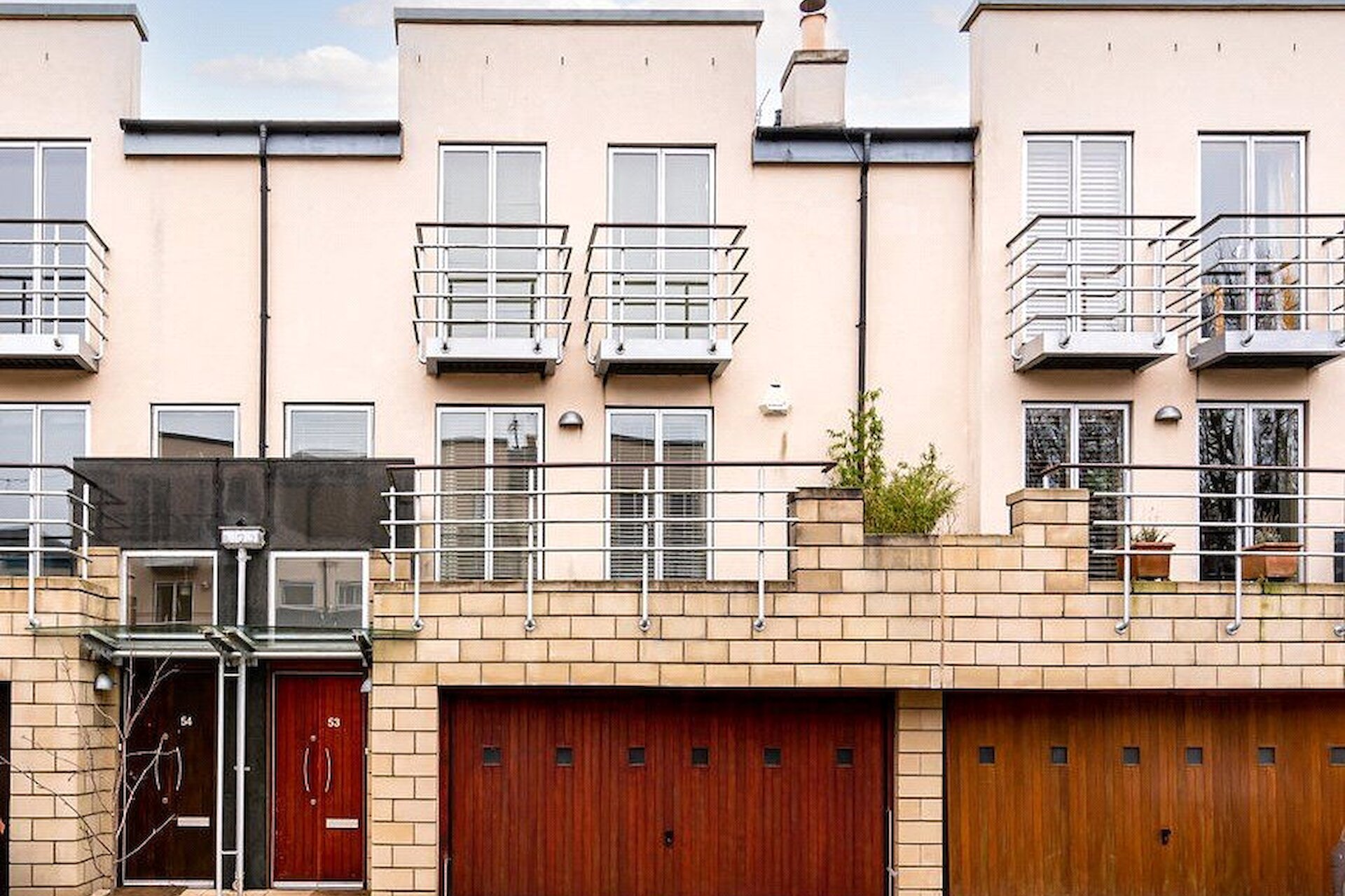 53 Cavalry Park Drive, Edinburgh, Midlothian, EH15 3QG - Picture #1