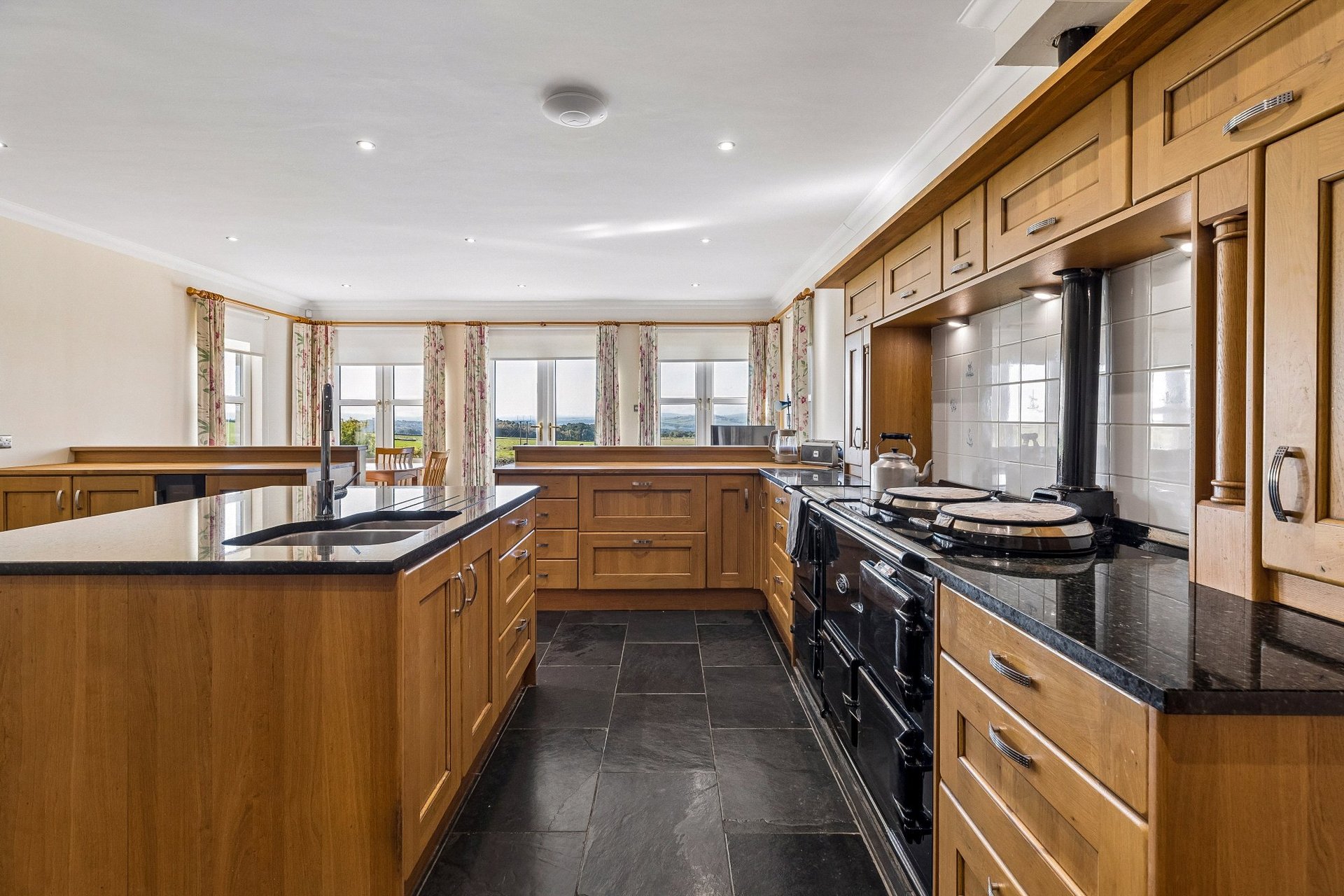 Cairnview, Carluke, South Lanarkshire, ML8 4QR - Picture #15
