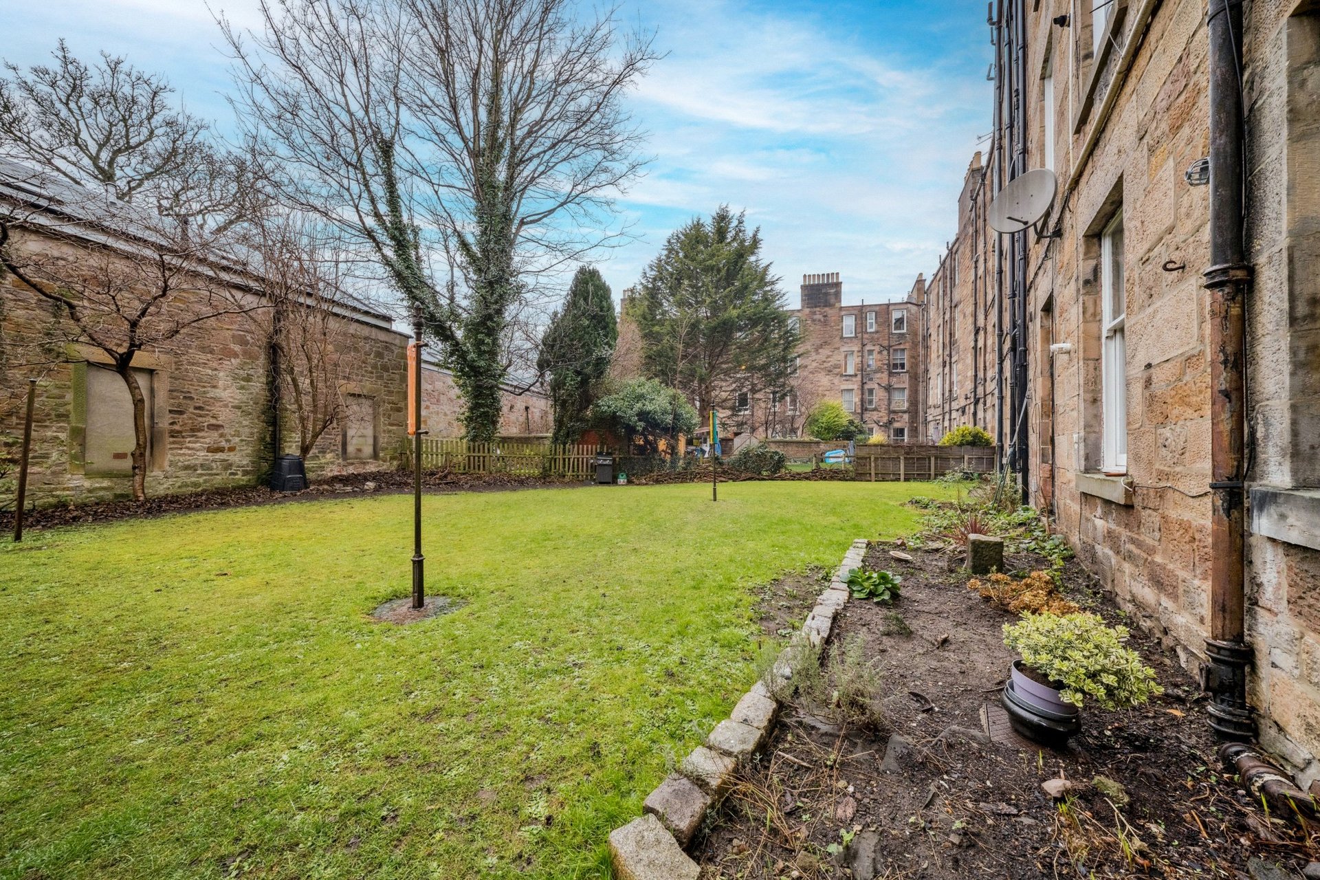 13 Millar Crescent, Morningside, Edinburgh, EH10 5HN - Picture #19