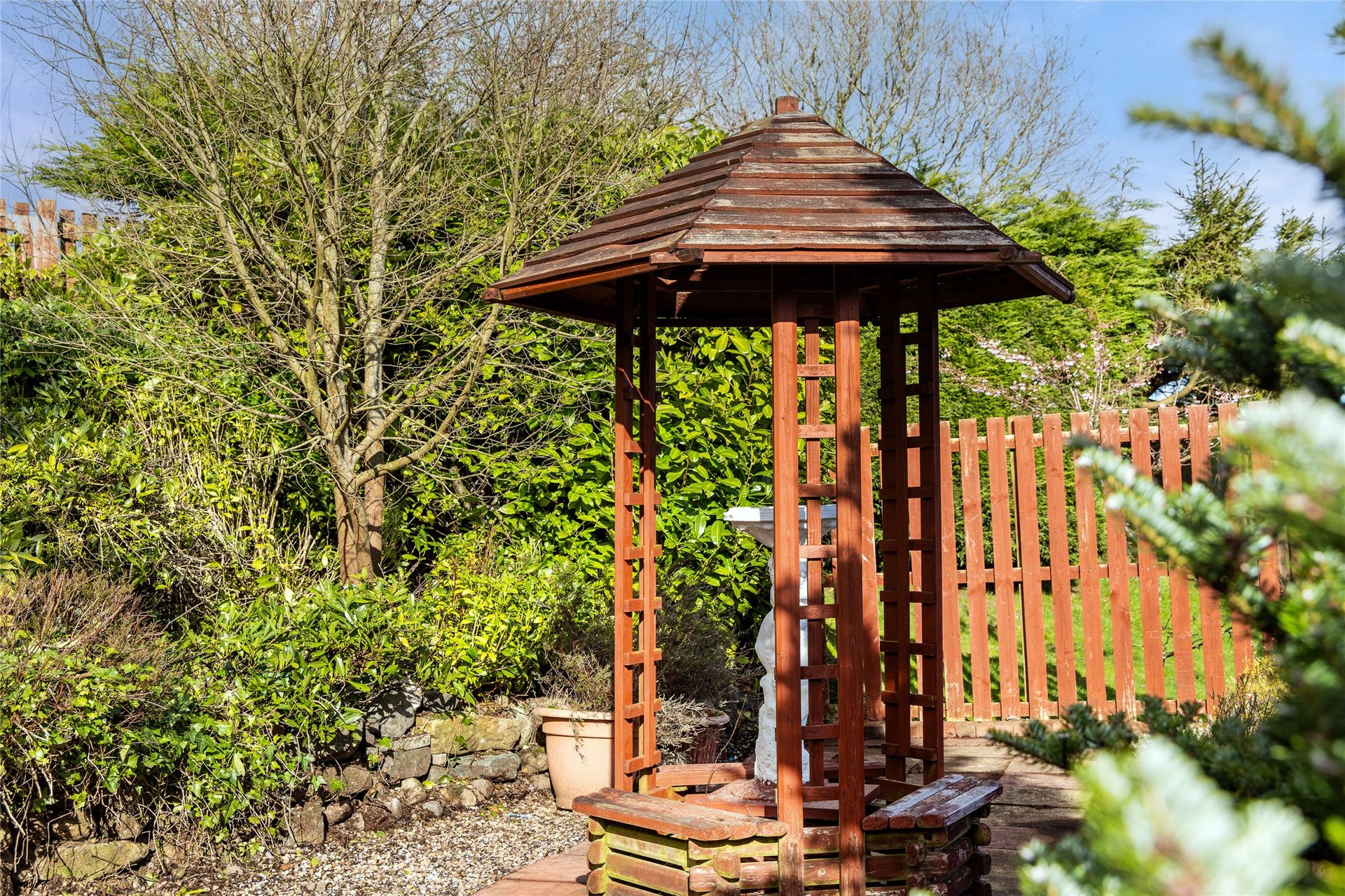 18 Dumbrock Road, Milngavie, G62 7RB - Picture #32