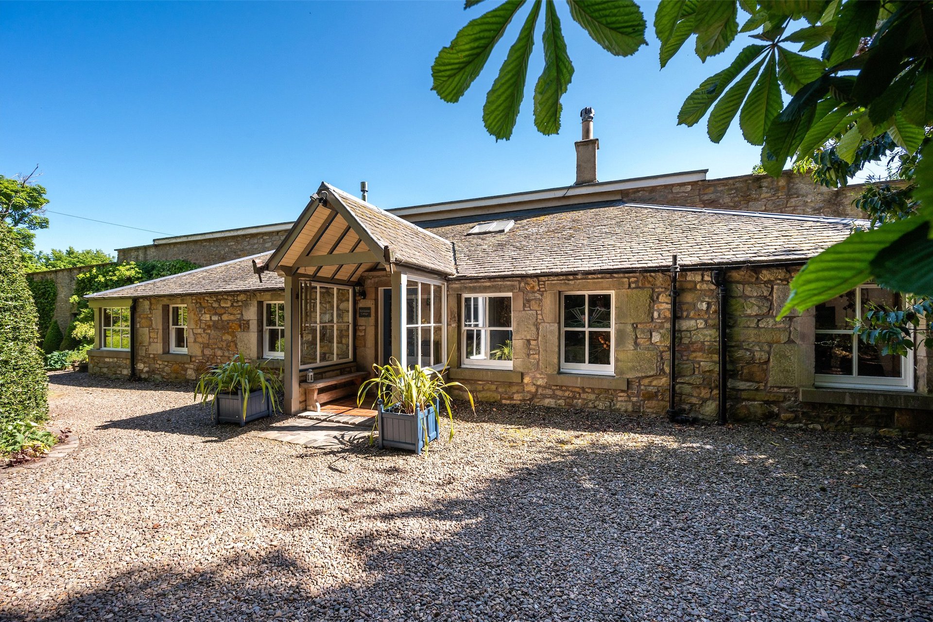 Harvieston Cottage, Gorebridge, Midlothian, EH23 4QA - Picture #2