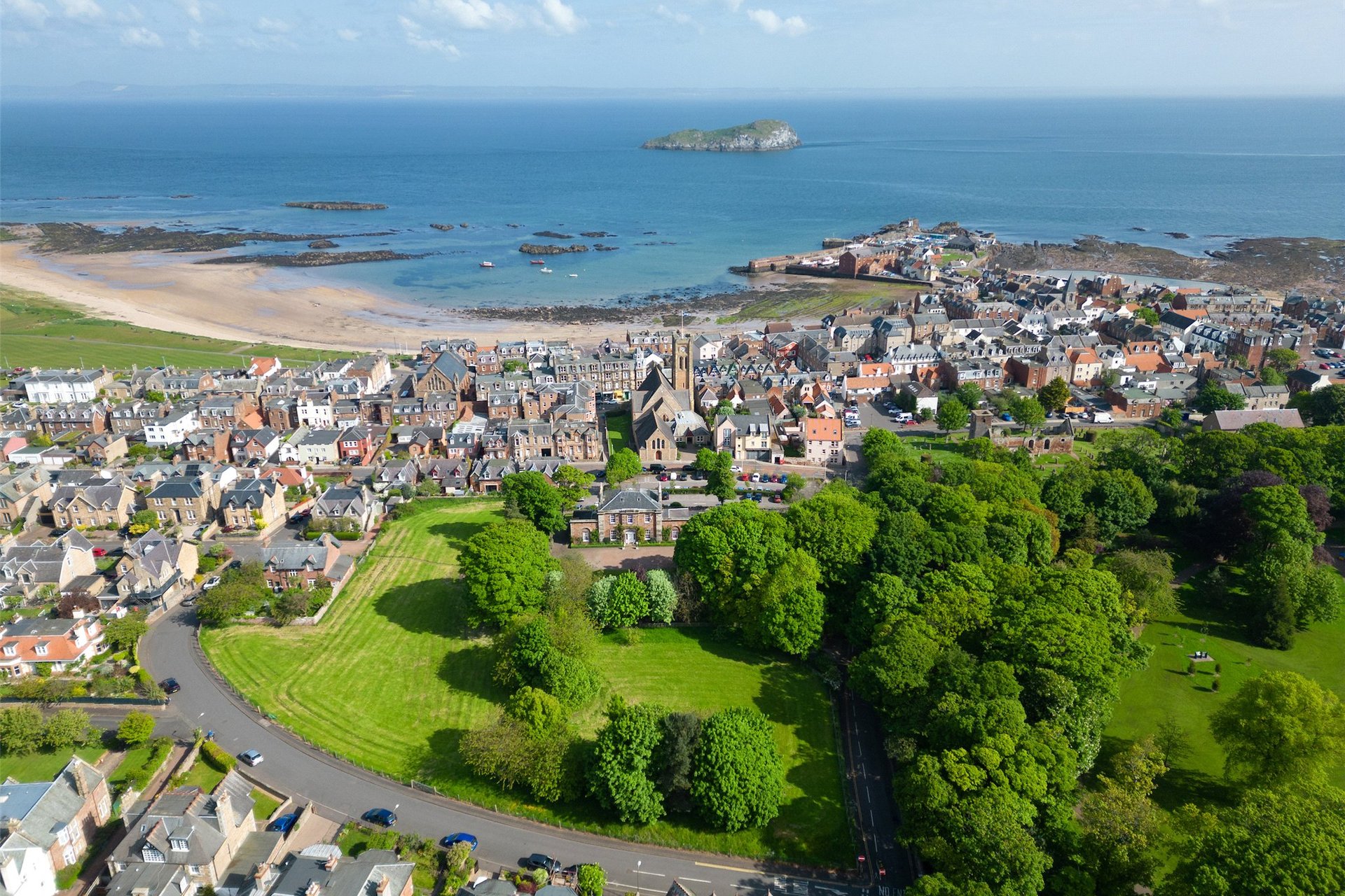 The Glebe House, 4 Law Road, North Berwick, East Lothian, EH39 4PL - Picture #2