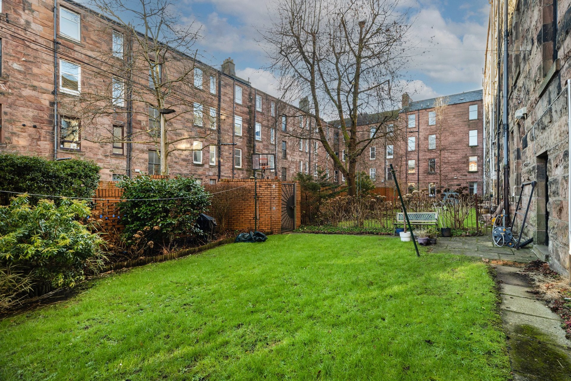 Flat 2/2, 10 Jedburgh Gardens, North Kelvinside, Glasgow, G20 6BP - Picture #20