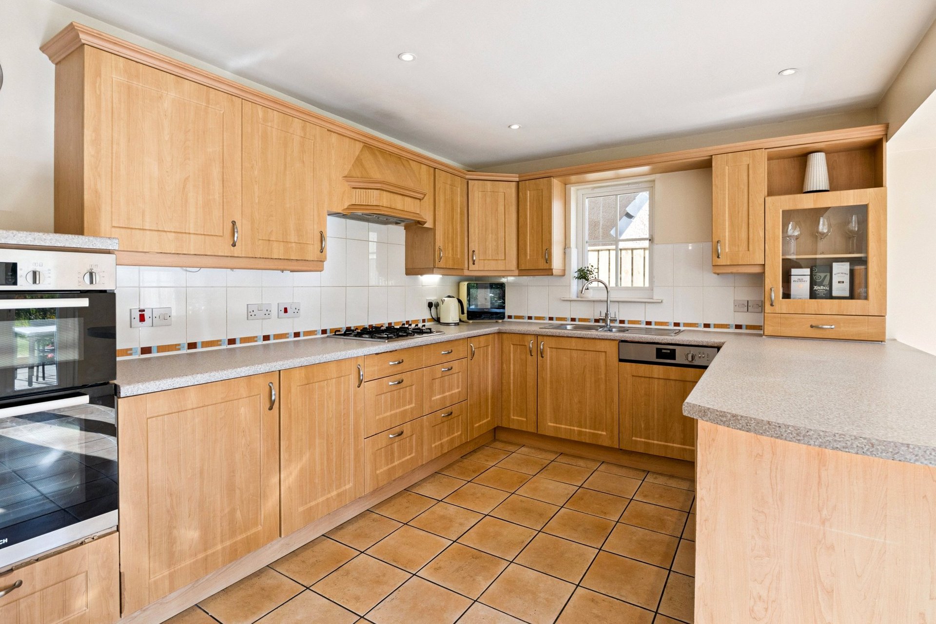 17 Cant Crescent, St. Andrews, Fife, KY16 8NF - Picture #13