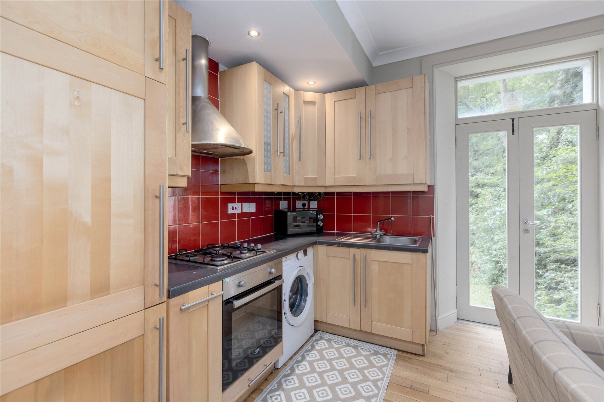 24/2 Coltbridge Avenue, Murrayfield, Edinburgh, EH12 6AH - Picture #2