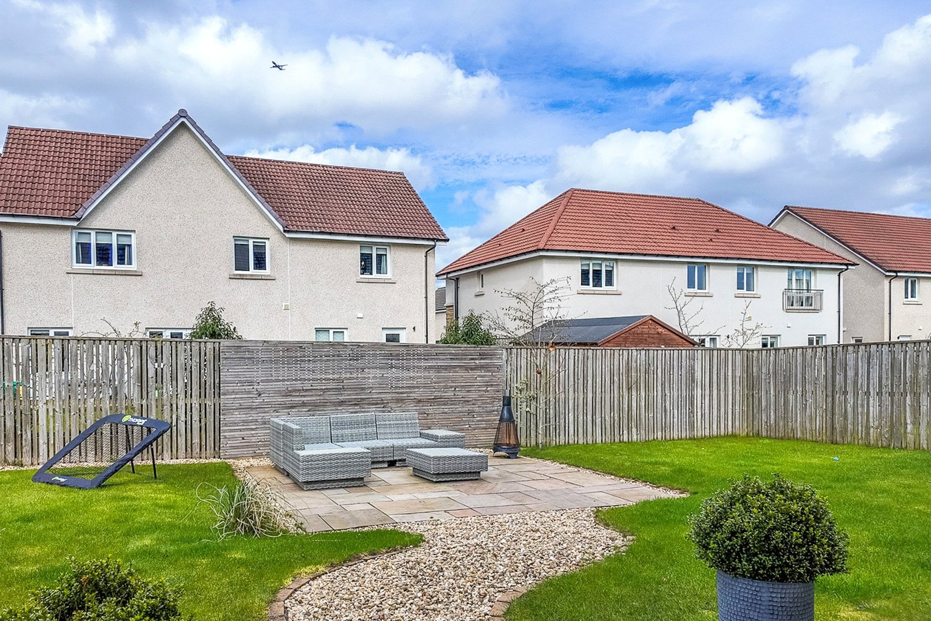 1 Grant Place, Bearsden, G61 3FA - Picture #2