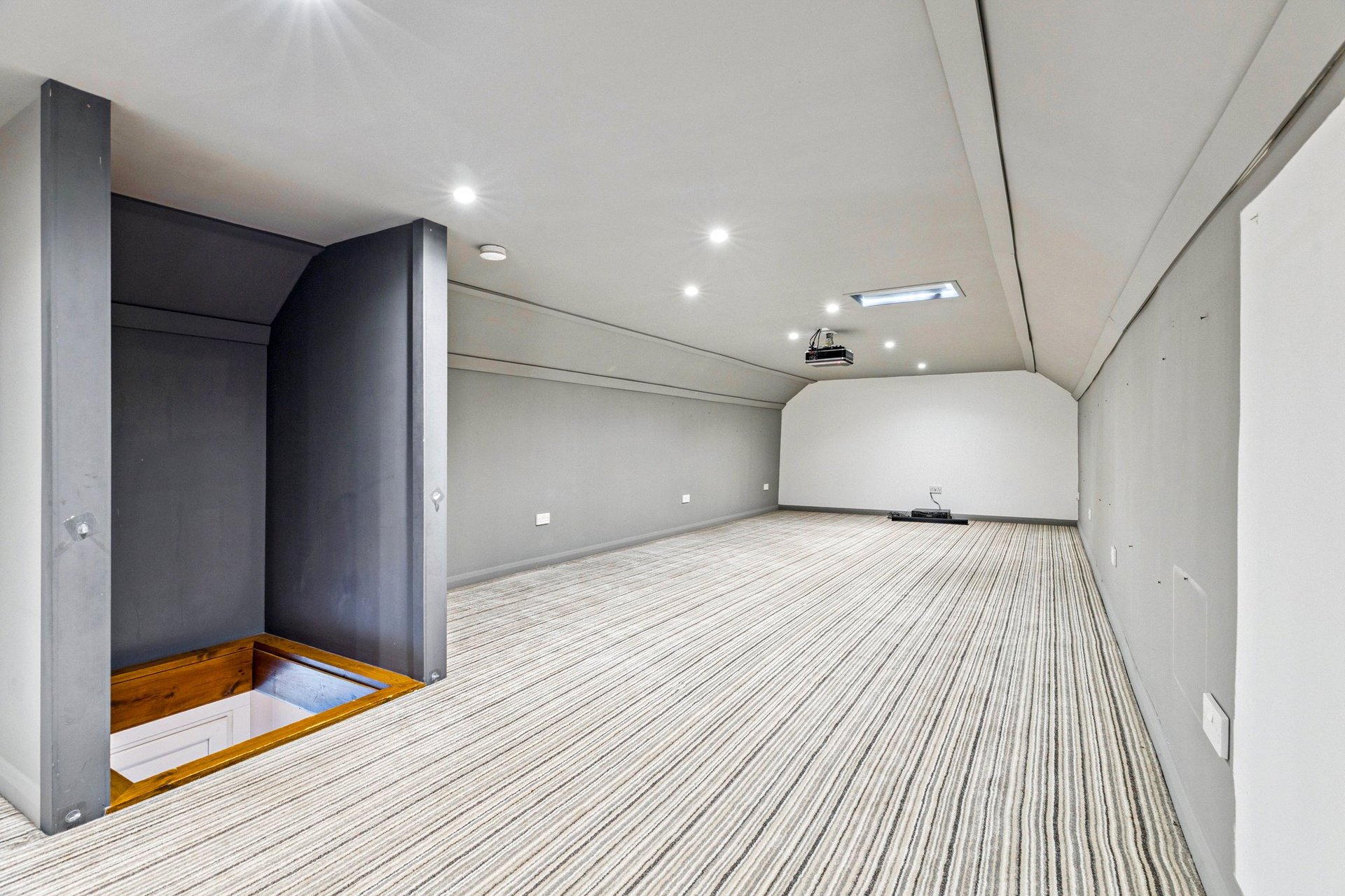 1 Lynn Drive, Milngavie, G62 8HL - Picture #28