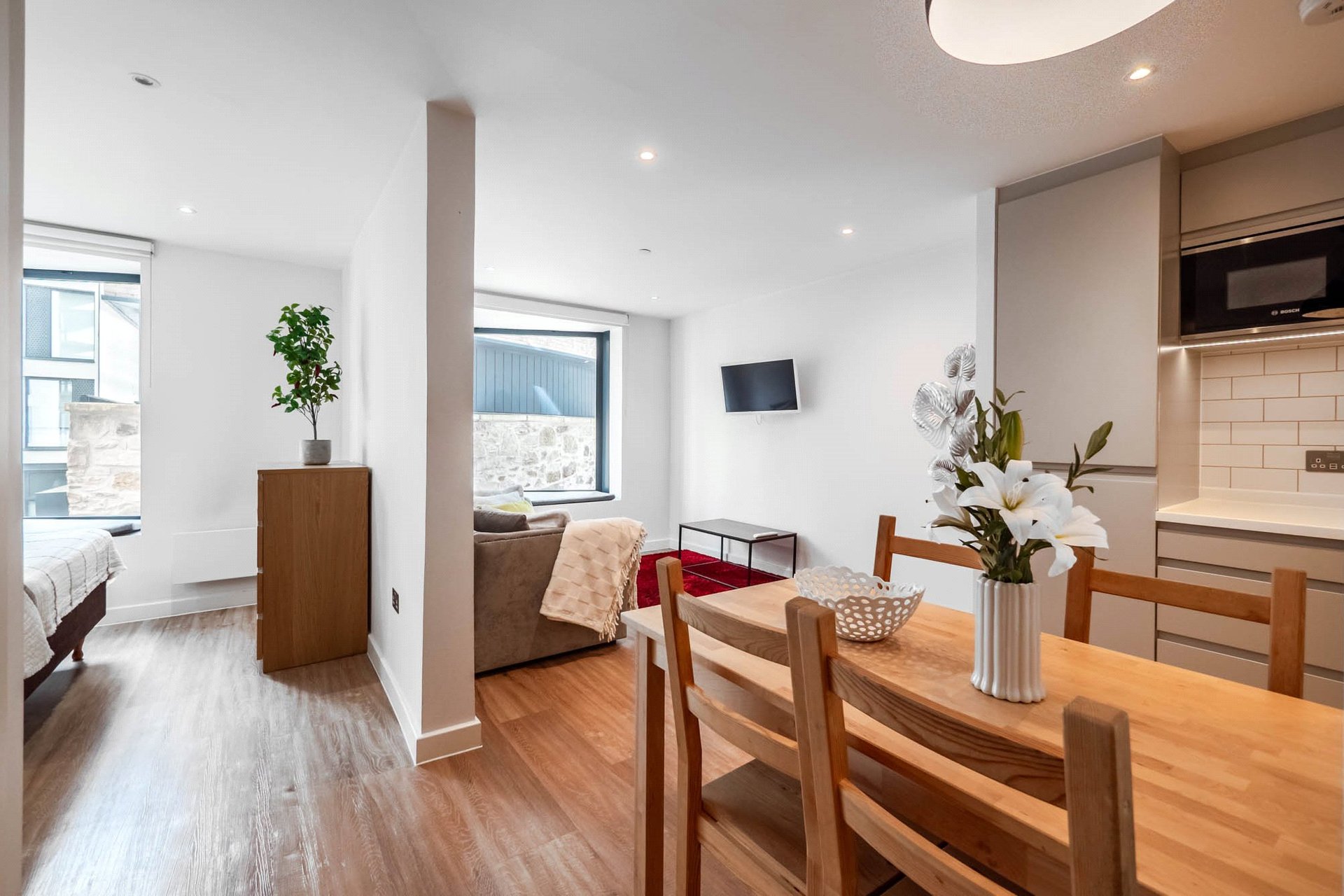 Flat 2, 29 King's Stables Road, Edinburgh, Midlothian, EH1 2AP - Picture #4