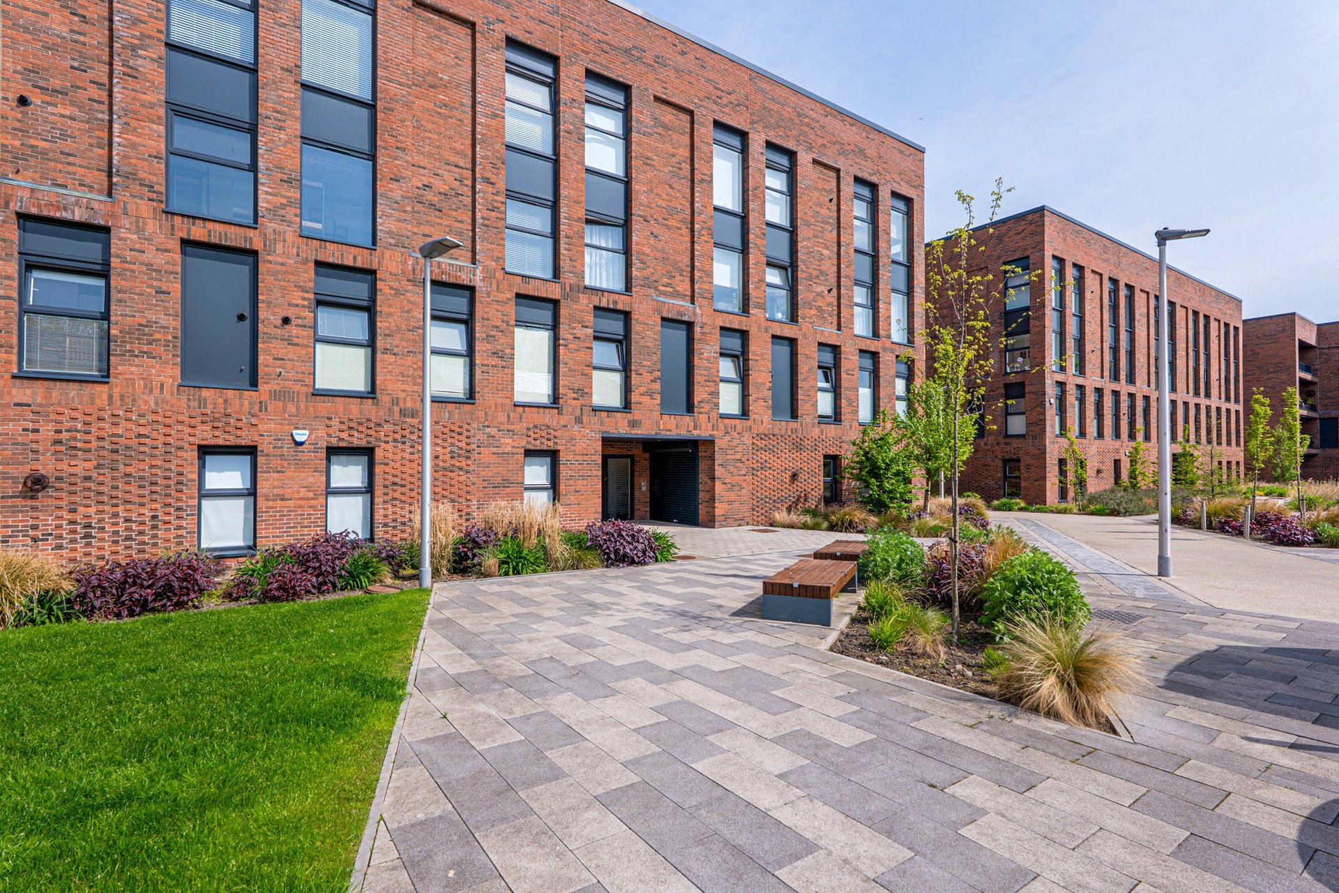 Flat 0/2, 1 Festival Court, Prince's Quay, Glasgow, G51 1BD - Picture #2