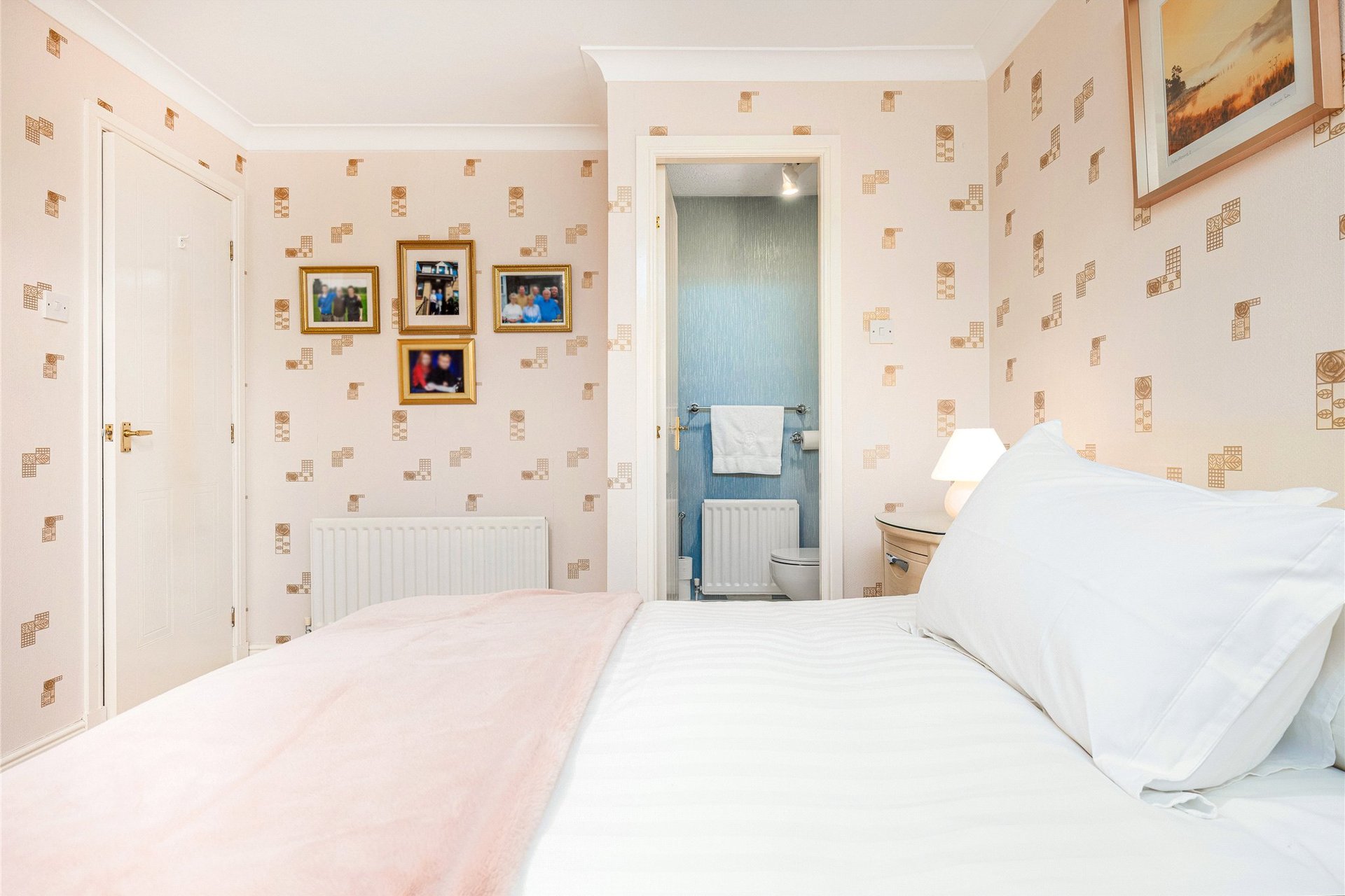 18 Dumbrock Road, Milngavie, G62 7RB - Picture #20