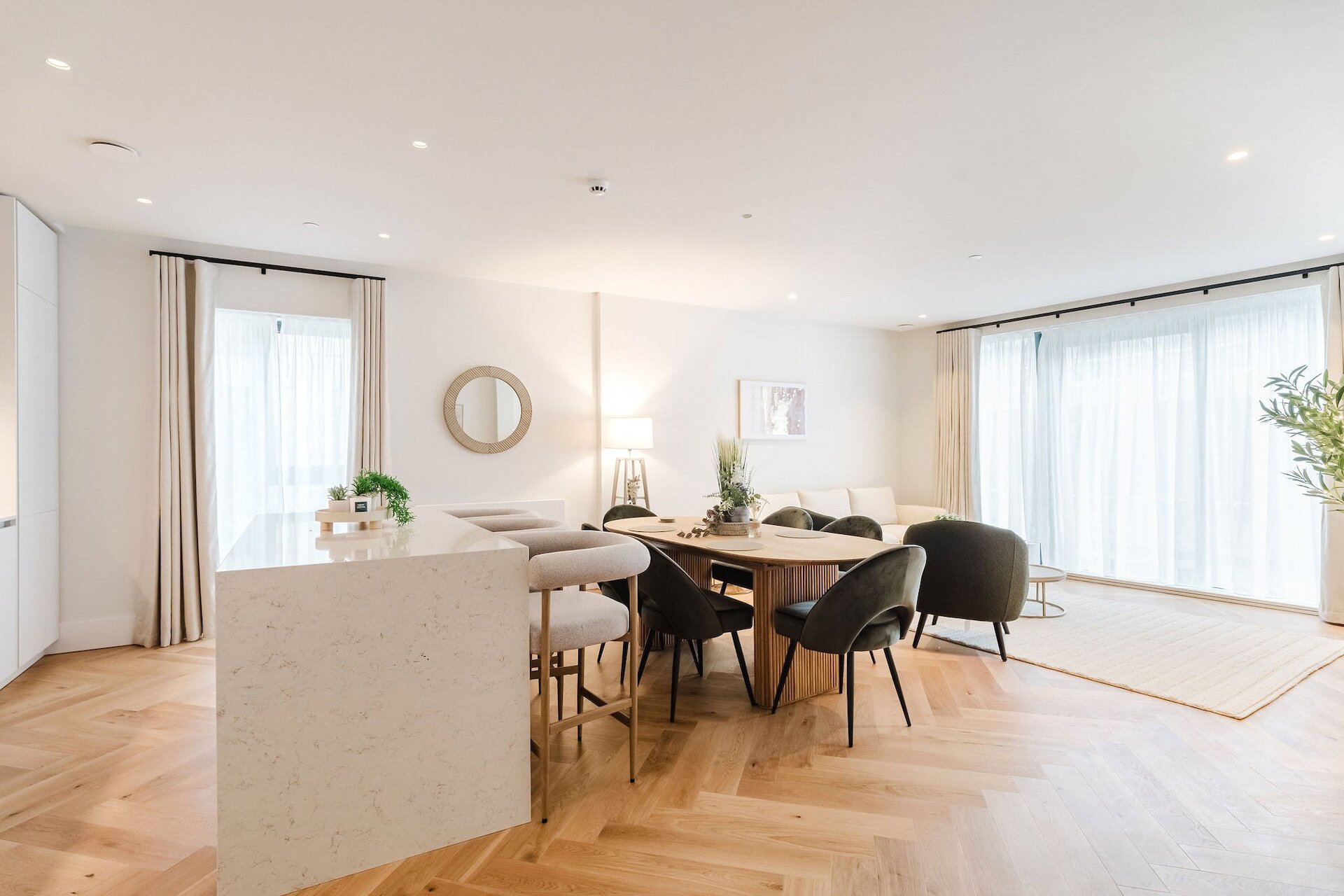 Flat 8 (Pavilion B), 3 Elder Street, Edinburgh, Midlothian, EH1 3BP - Picture #1