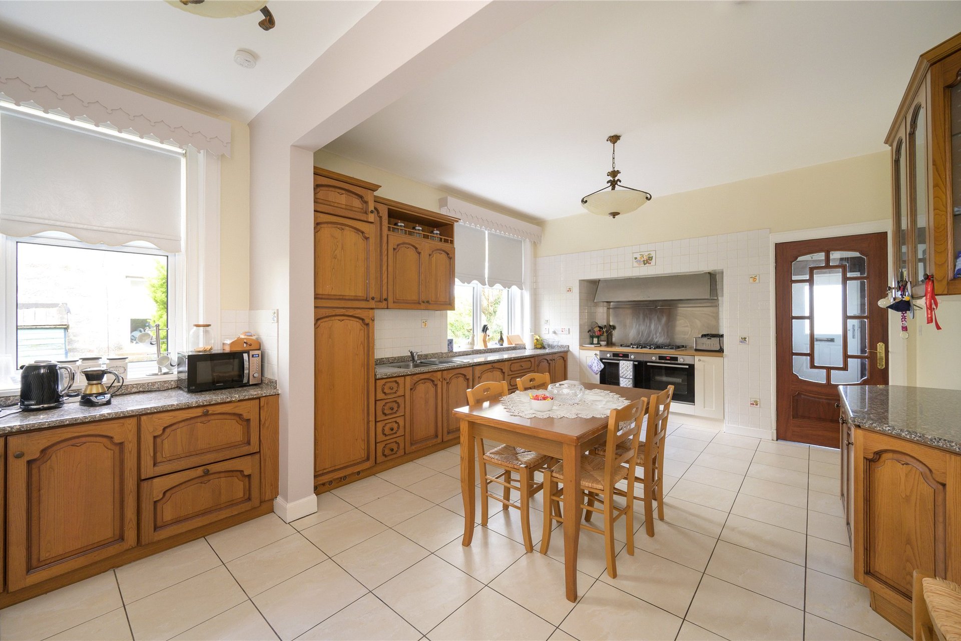 Hillcrest House, 54 Carnock Road, Dunfermline, Fife, KY12 9NT - Picture #6