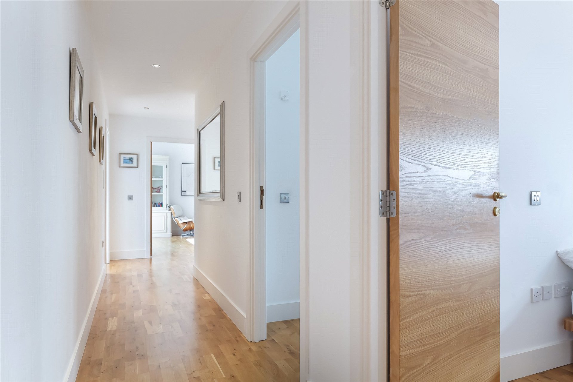 32 Brighouse Park Cross, Cramond, Edinburgh, EH4 6GZ - Picture #17