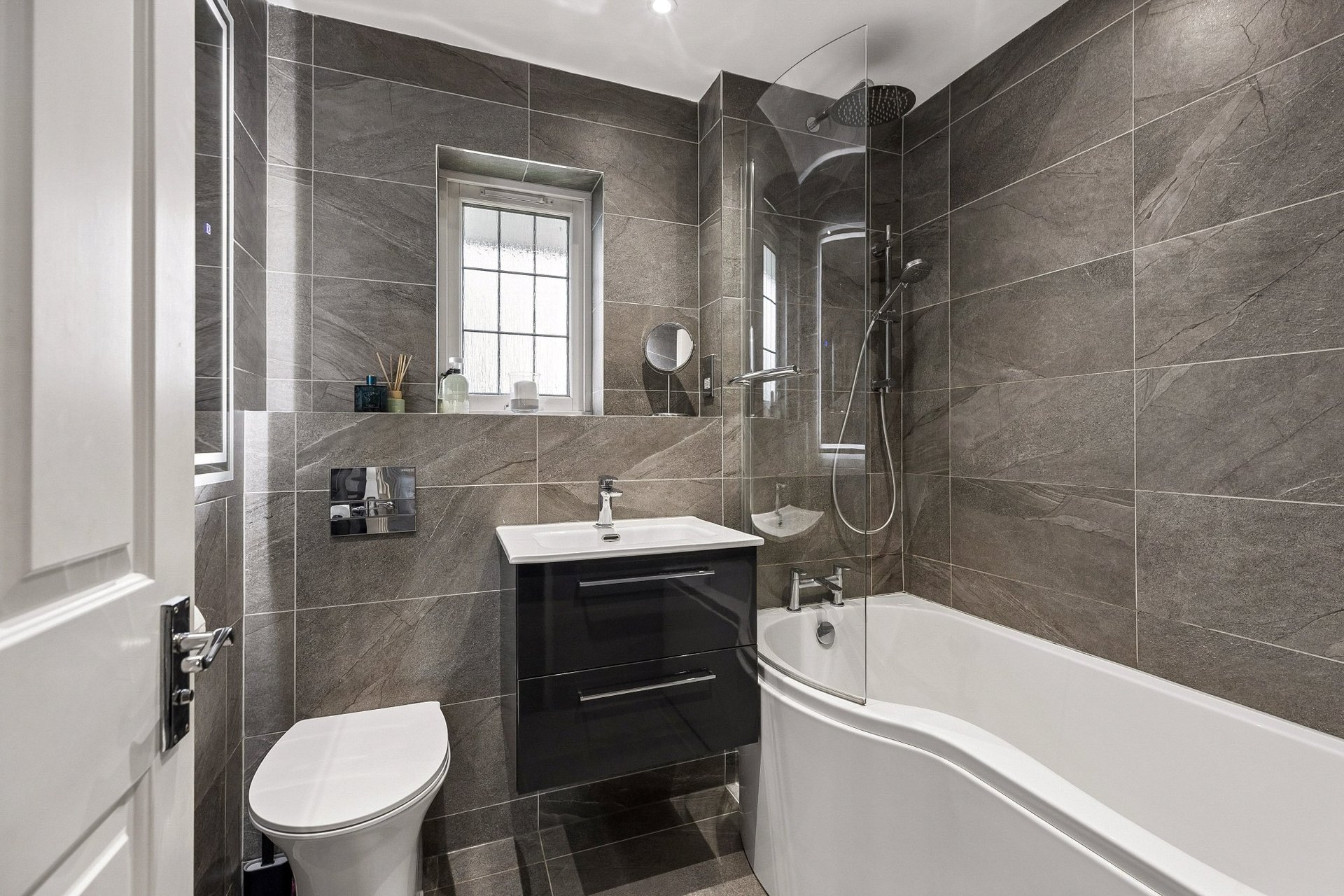 19 St. Vigeans Place, Newton Mearns, Glasgow, G77 6FB - Picture #27