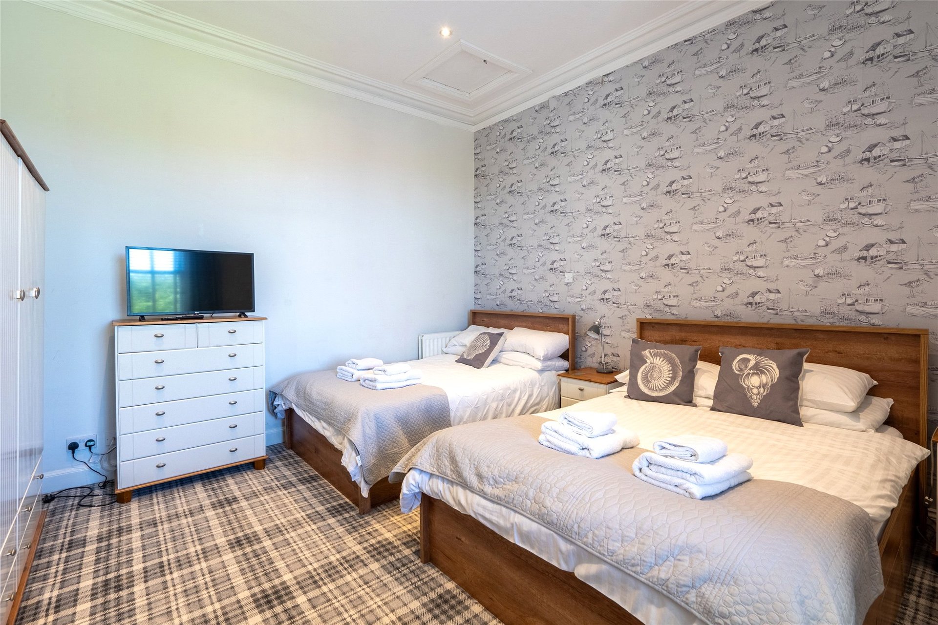 The Elms Villa and Garden Cottage, 14 Park Place, Elie, Fife, KY9 1DH - Picture #18