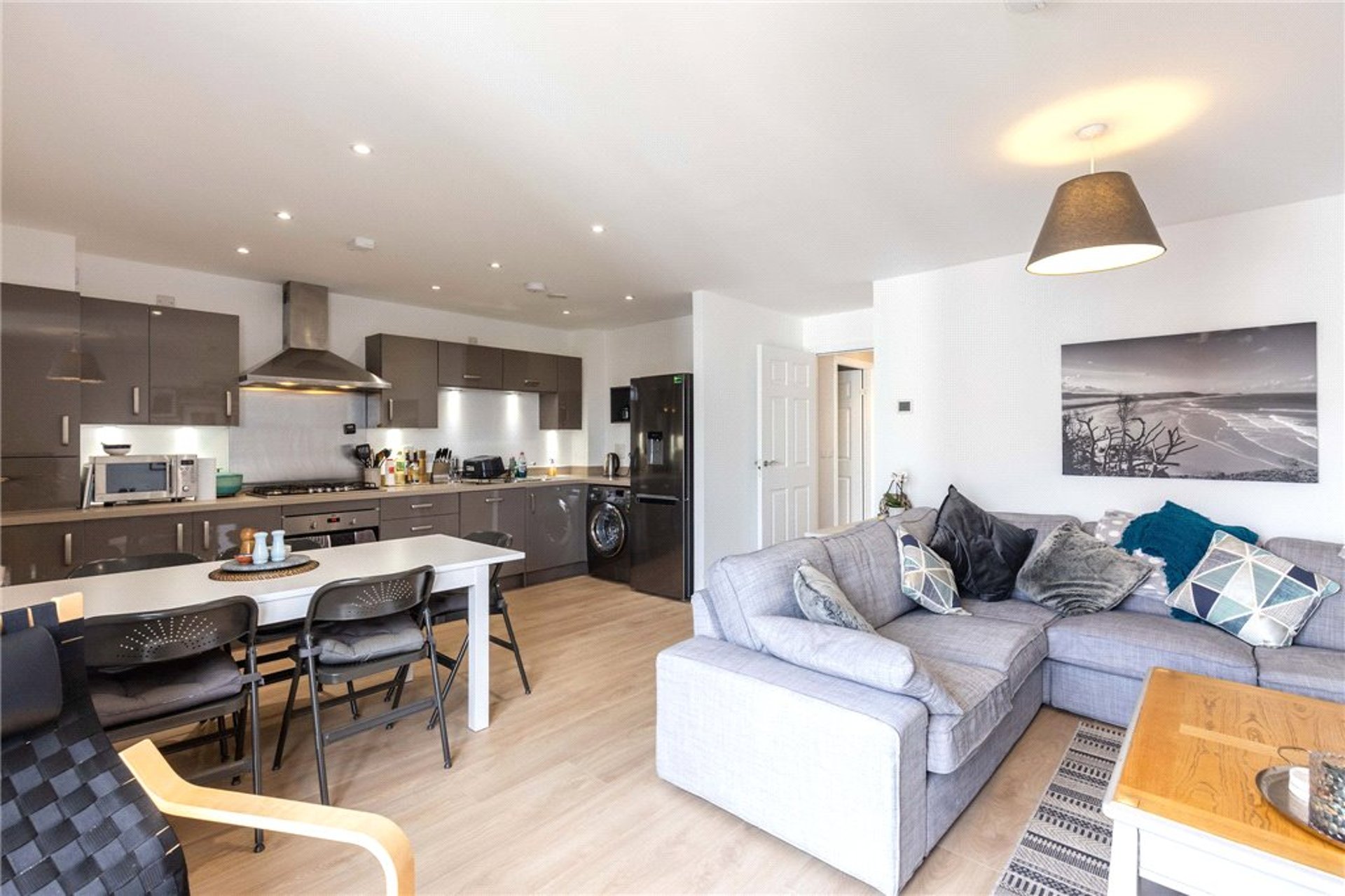 Flat 14, 2 Arneil Place, Edinburgh, Midlothian, EH5 2GU - Picture #5