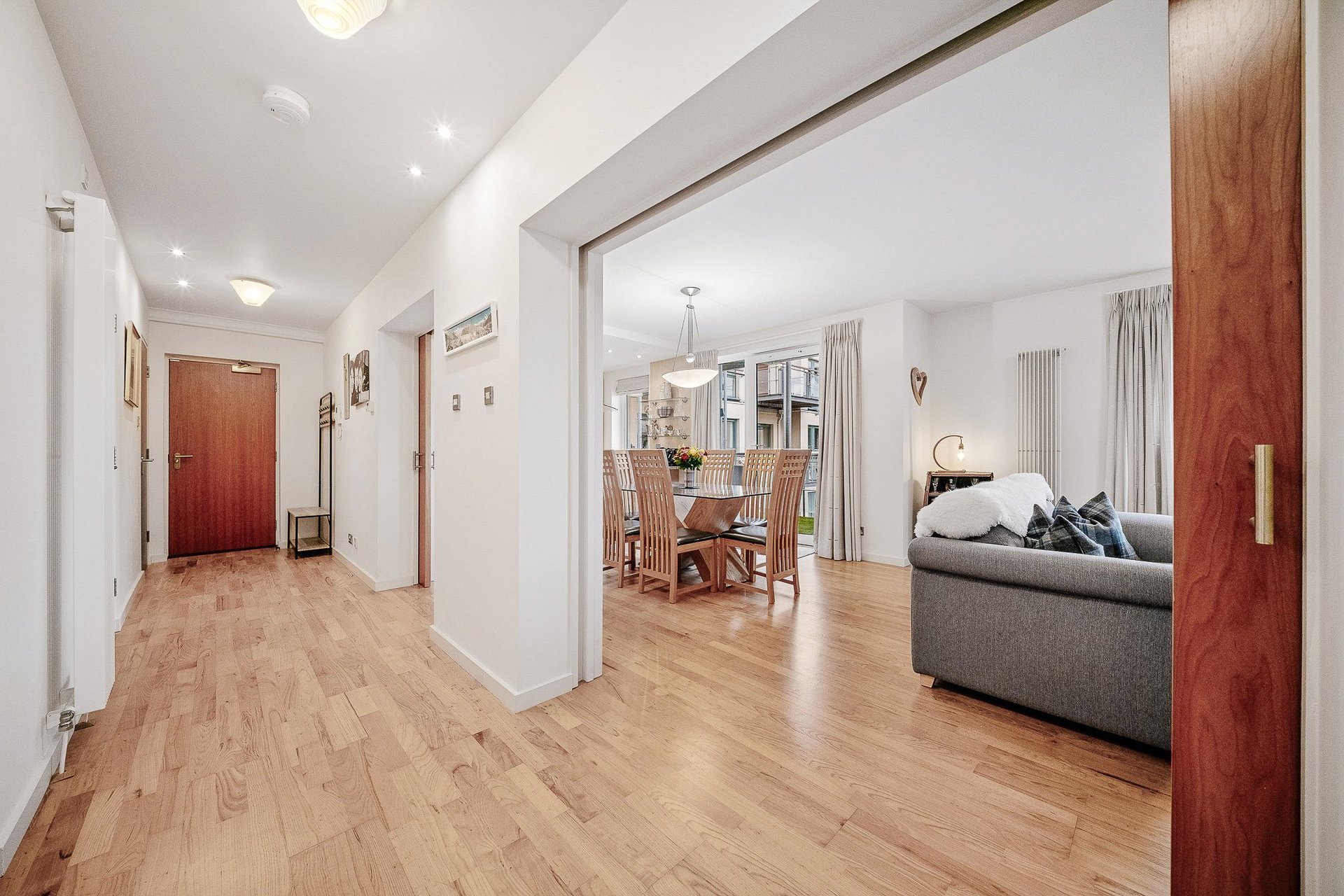 Flat 34, The Park, 89 Holyrood Road, Edinburgh, EH8 8BA - Picture #7