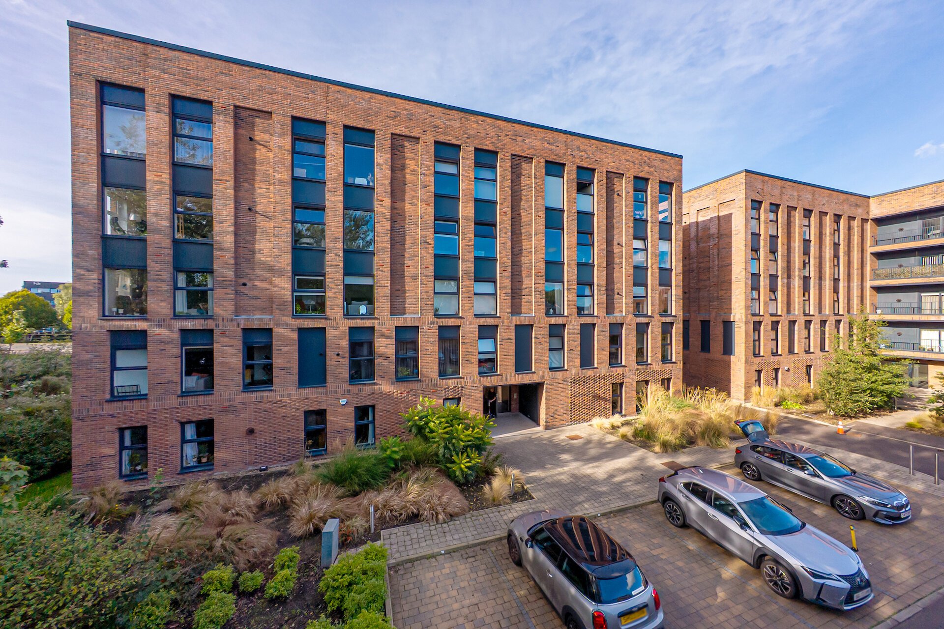 Flat 3/3, 4 Festival Court, Prince's Quay, Glasgow, G51 1BA - Picture #1
