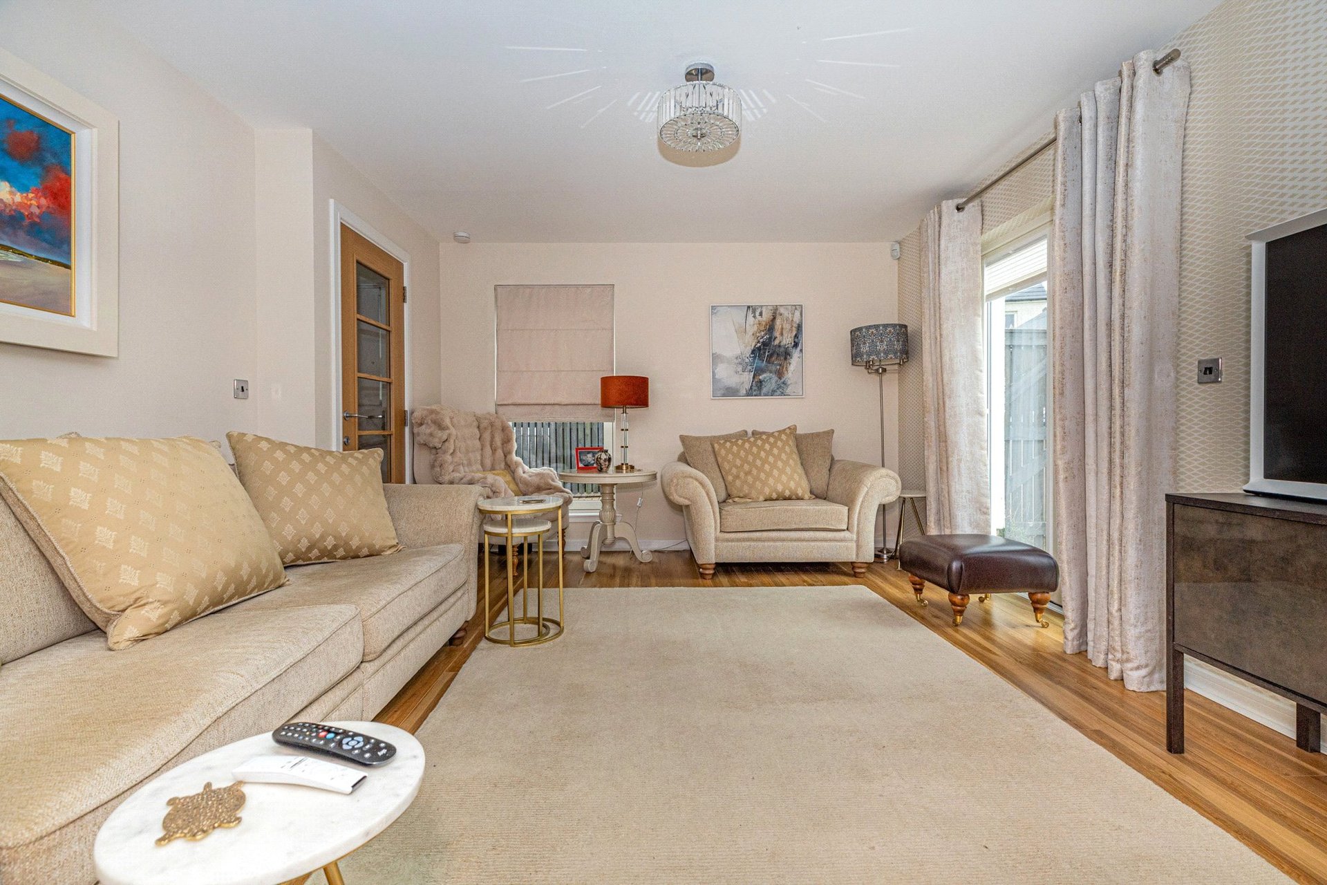 3 Picketlaw Lane, Eaglesham, G76 0BN - Picture #6