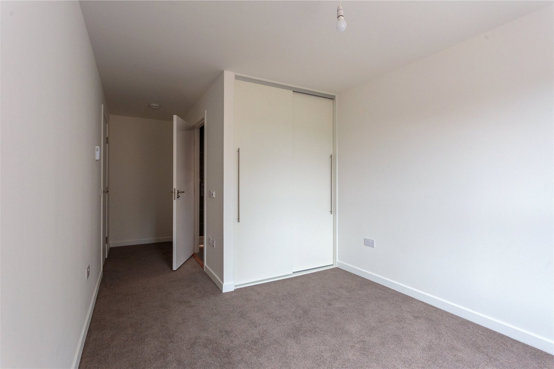 Flat 20, 16 Hughes Close, Edinburgh, EH7 4FY - Picture #11