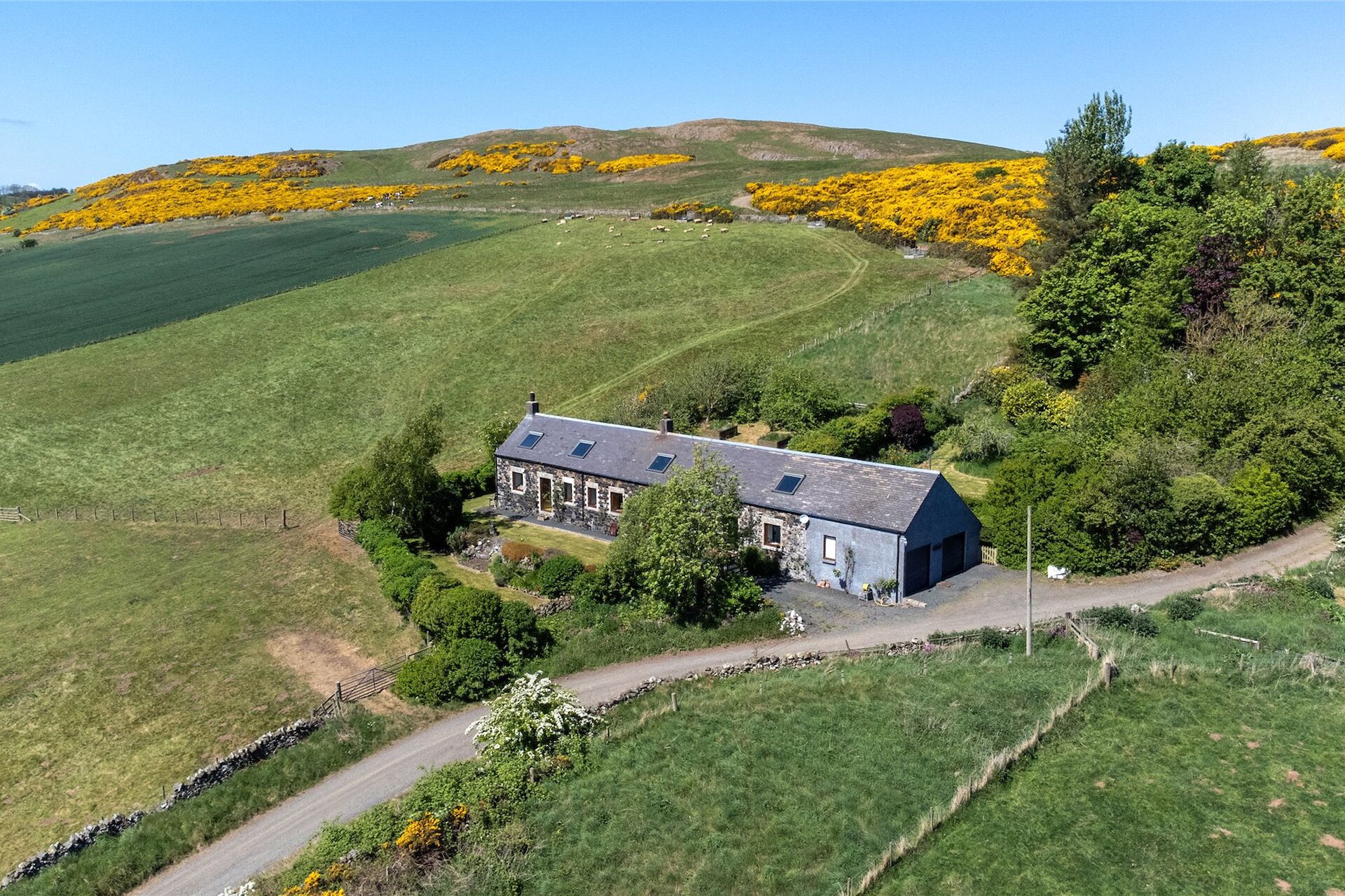 Brotherstone Cottage, Melrose, Scottish Borders, TD6 9DT - Picture #1