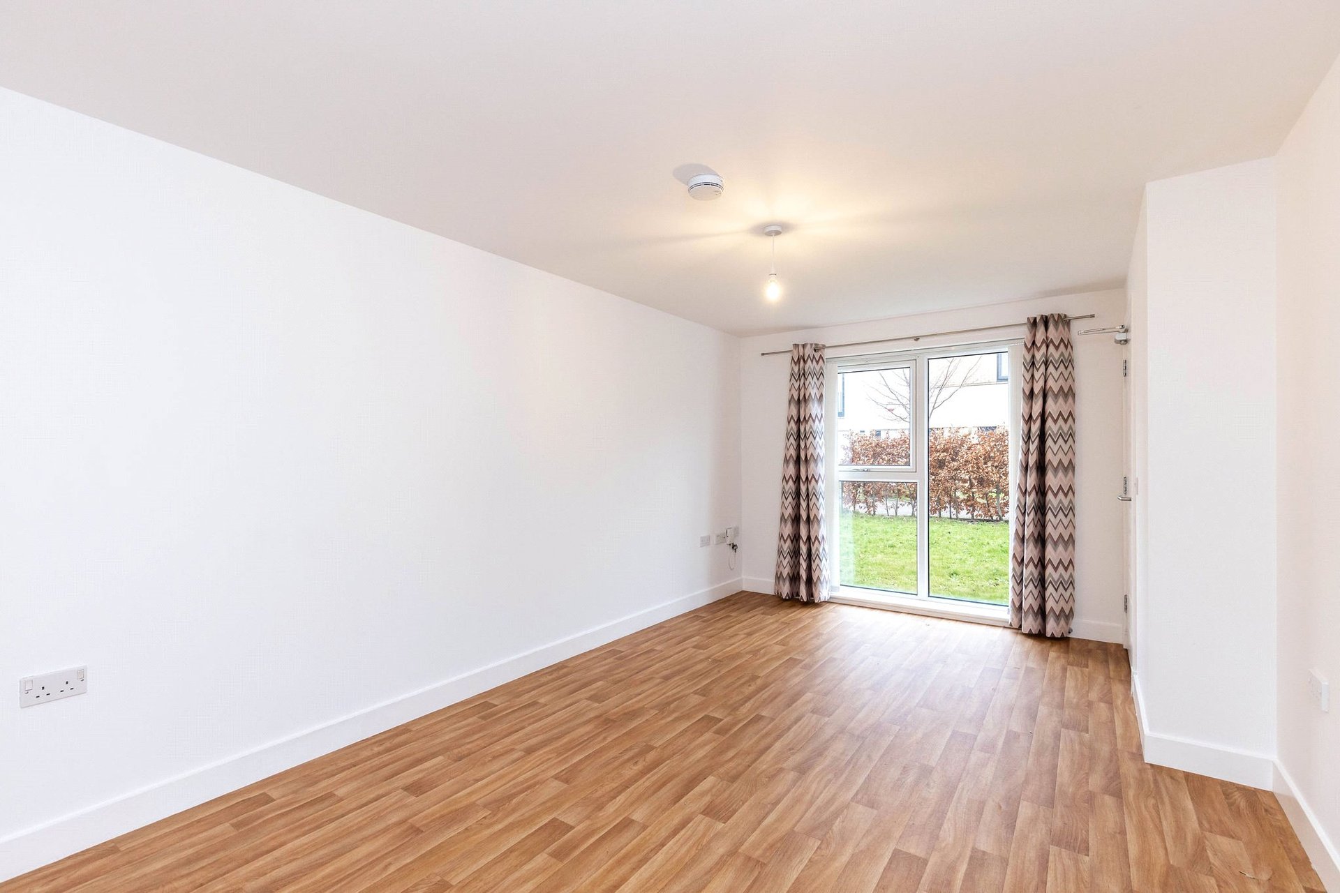 70 Oaklands Square, Broomhouse, Edinburgh, EH11 3AH - Picture #7