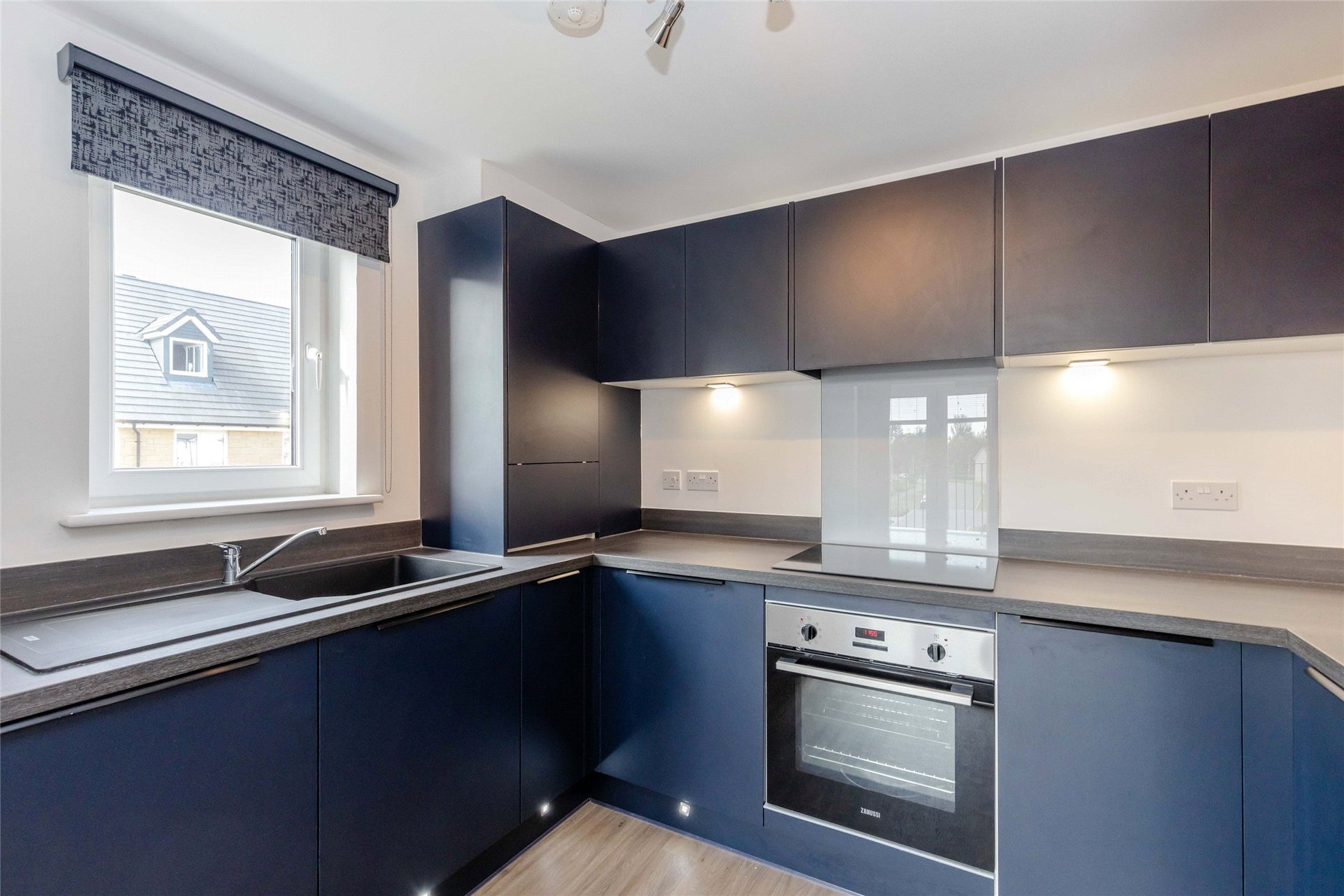 30 Dentylion Park, Bilston, Roslin, Midlothian, EH25 9AH - Picture #3