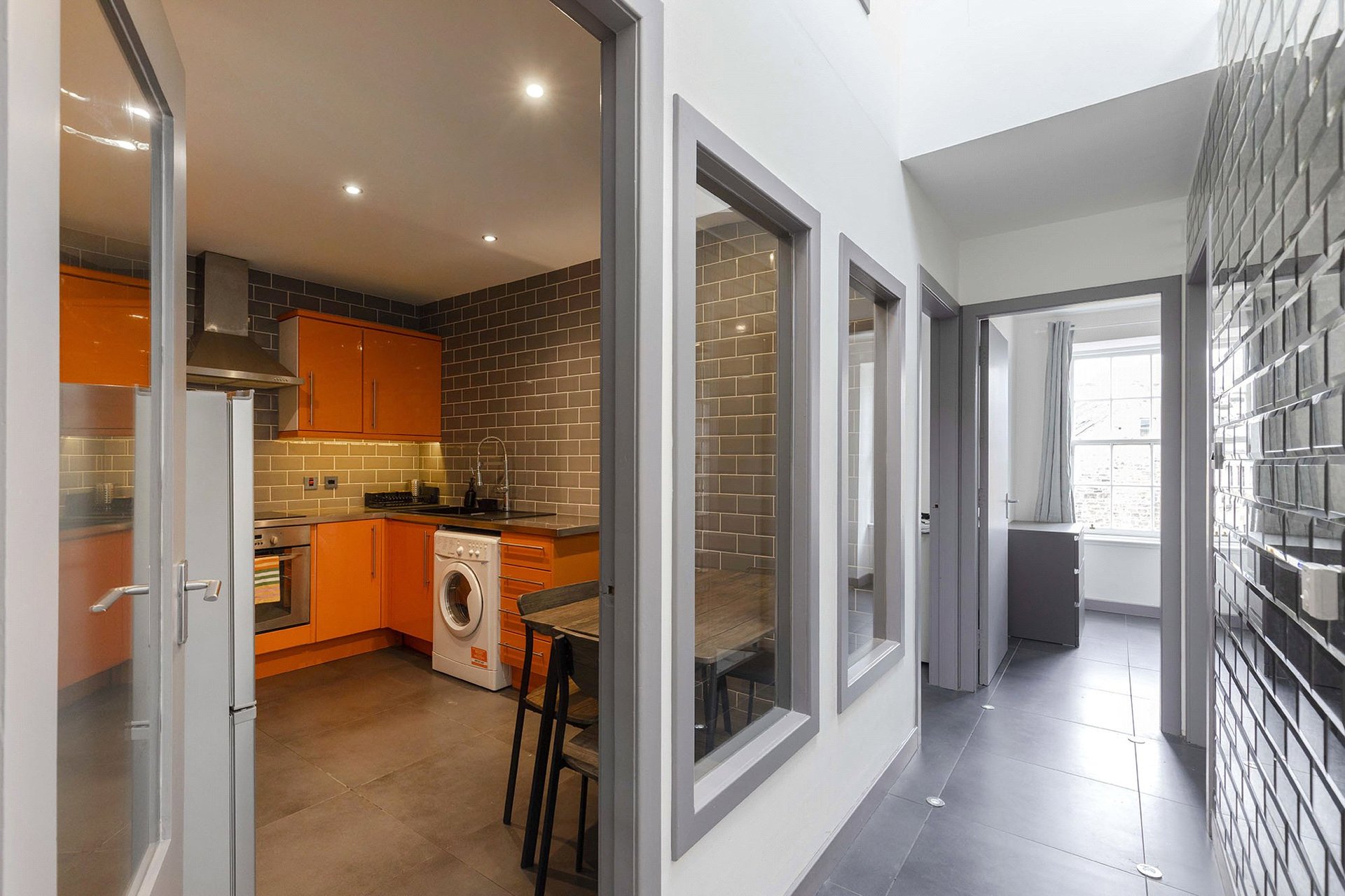 3F3, 99 Shandwick Place, Edinburgh, EH2 4SD - Picture #2
