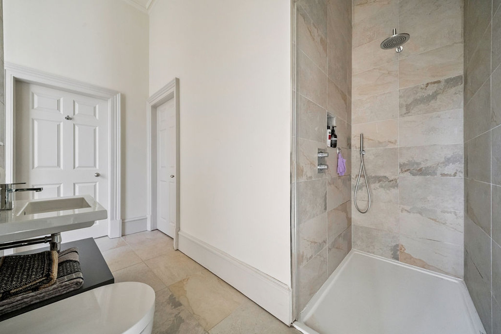 54 Queen Street, New Town, Edinburgh, EH2 3NS - Picture #17