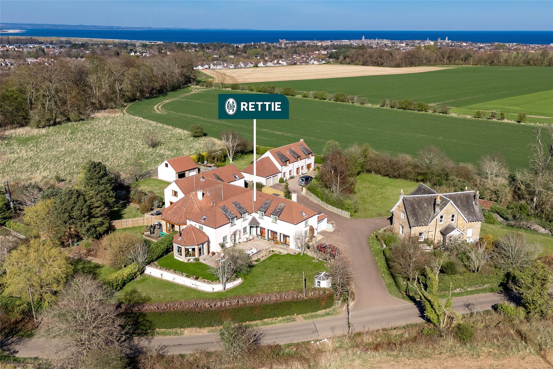 1 Lumbo Farm Steadings, St. Andrews, Fife, KY16 8NS - Picture #1
