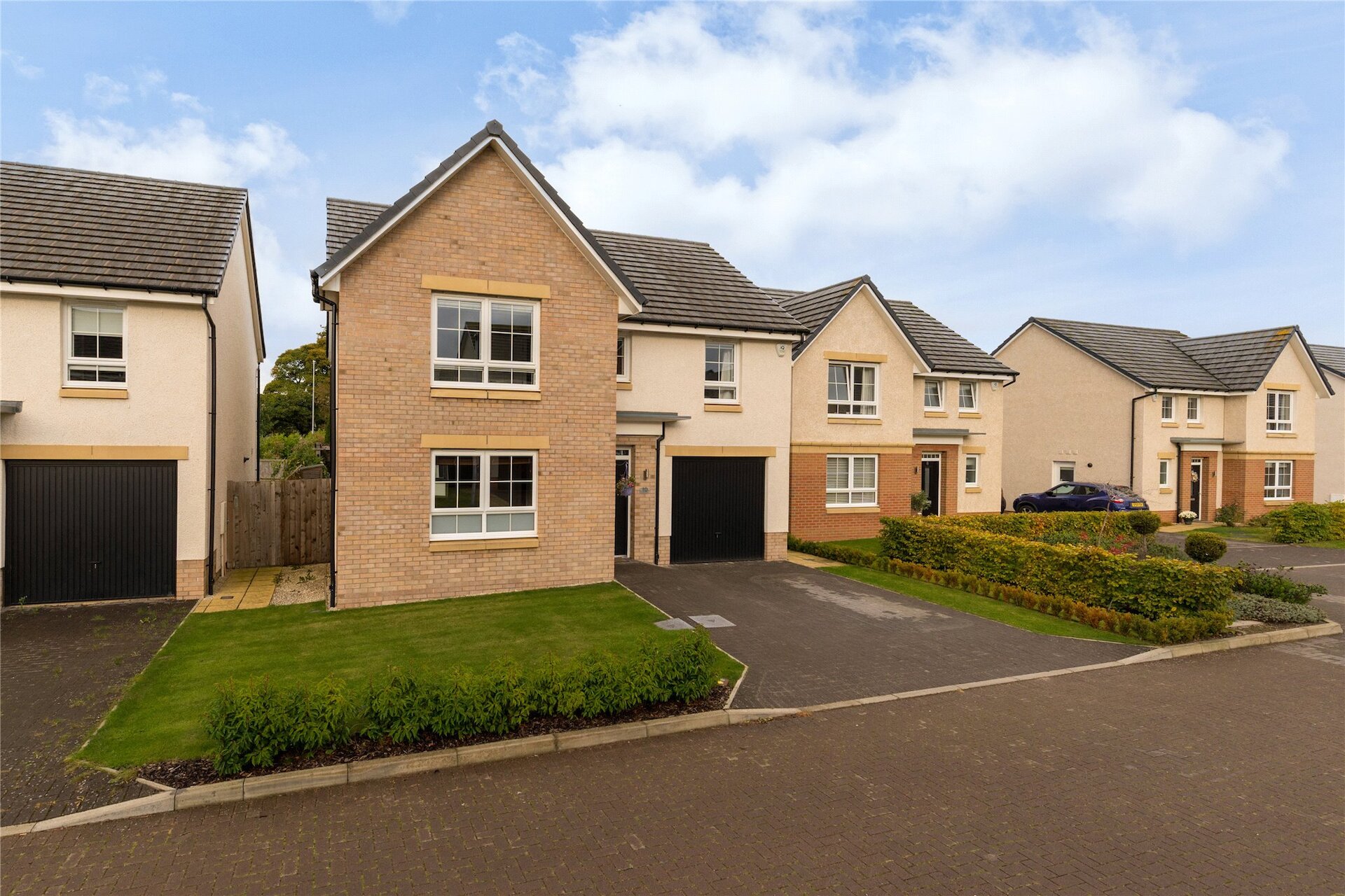 10 Printonan Crescent, Edinburgh, Midlothian, EH17 8GF - Picture #1