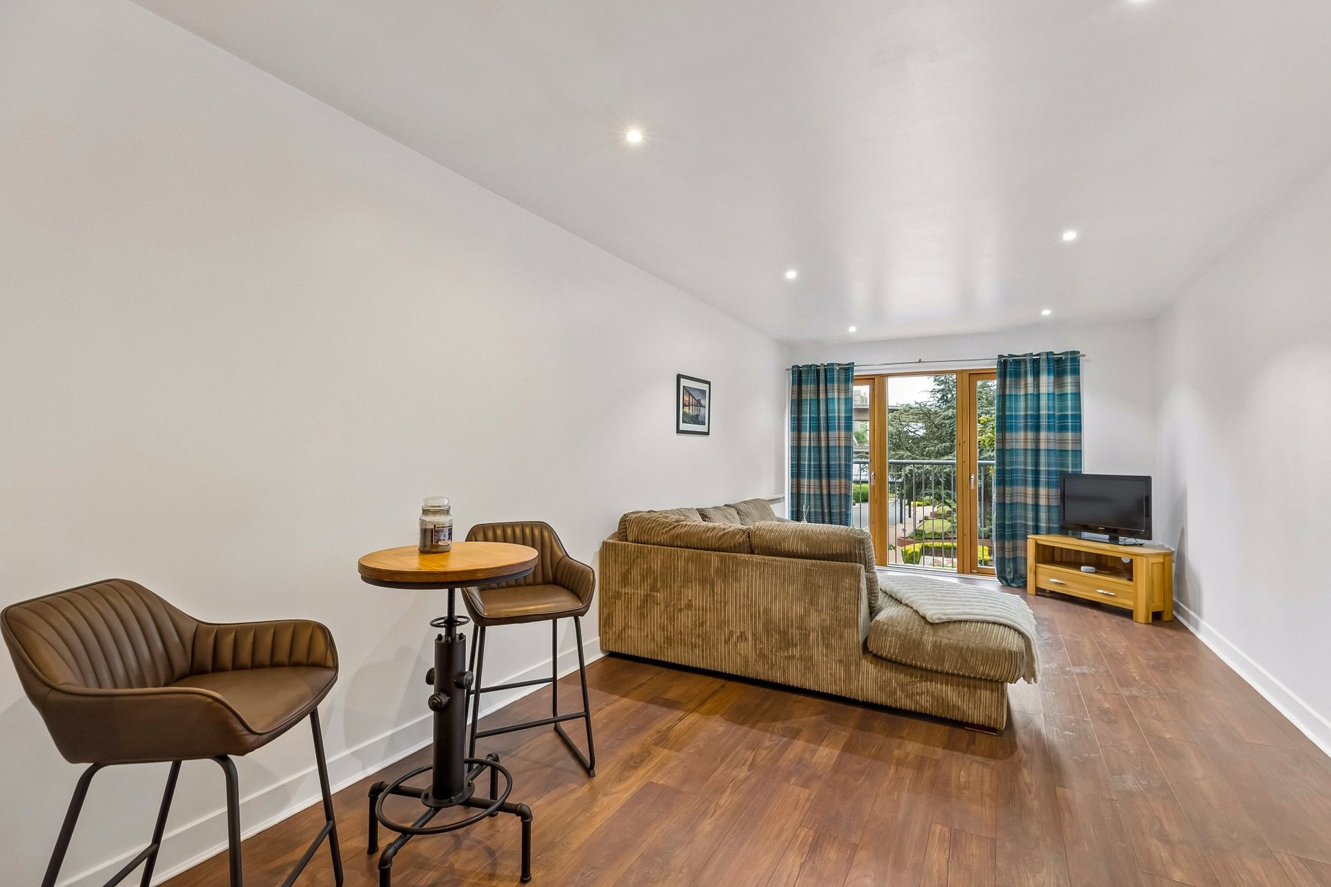 Flat 2/2, Block 2 Argyle Building, 490 Argyle Street, Glasgow City, G2 8AN - Picture #5