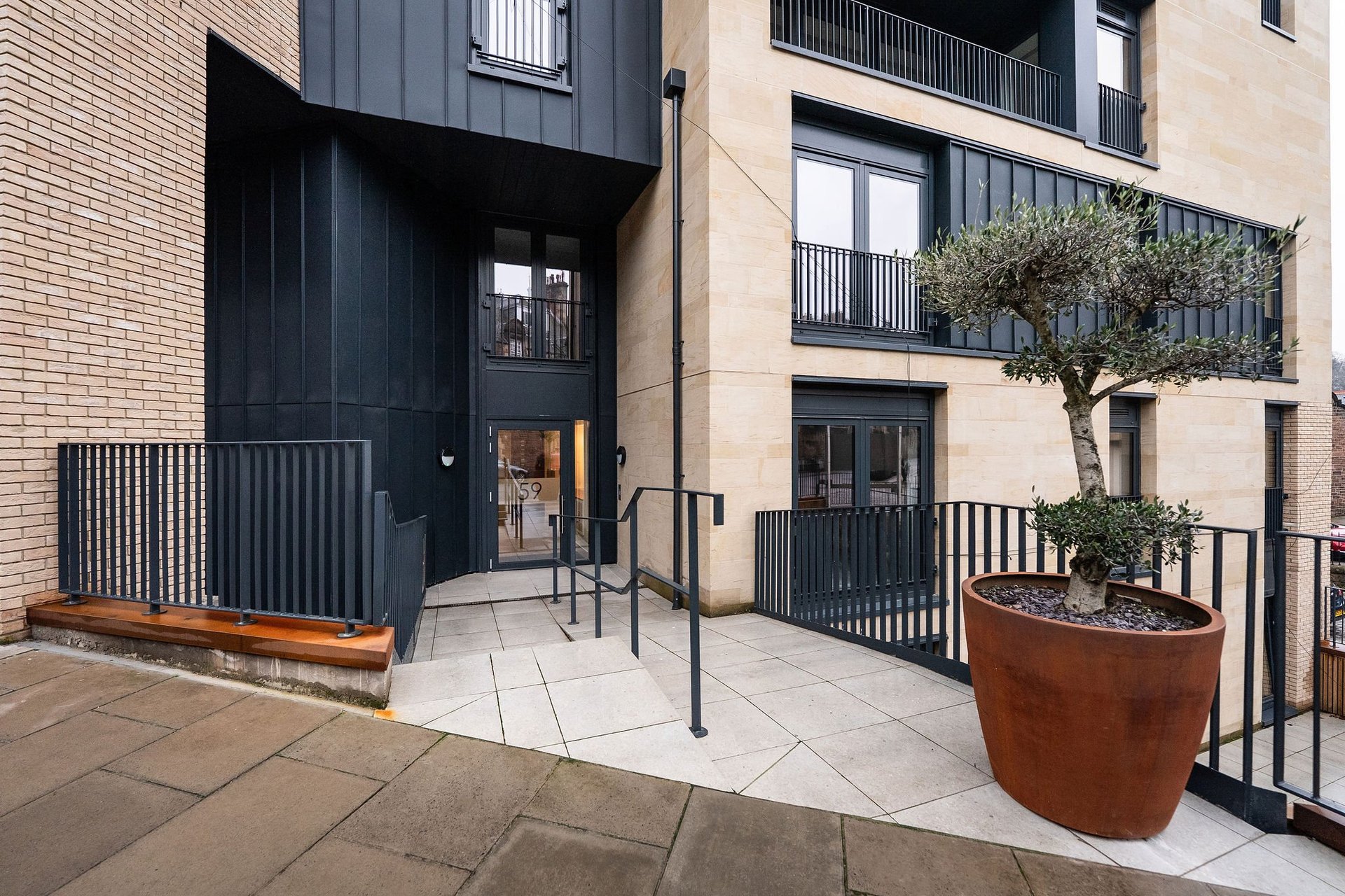 L1-33 Flat 10, 59 Belford Road, Village View, Edinburgh, EH4 3UE - Picture #17