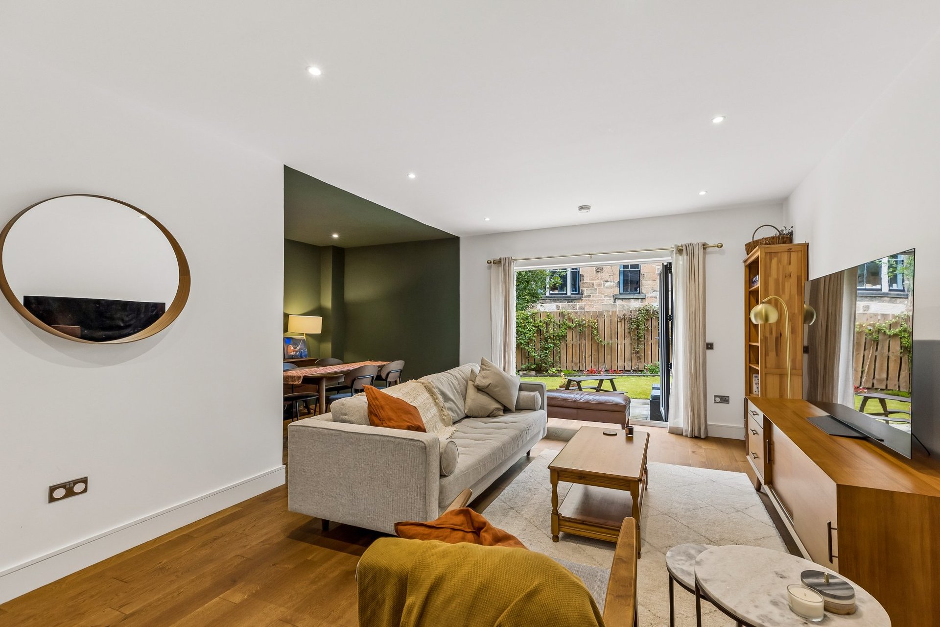 17 Queens Drive Lane, Queens Park, Glasgow, G42 8BD - Picture #11