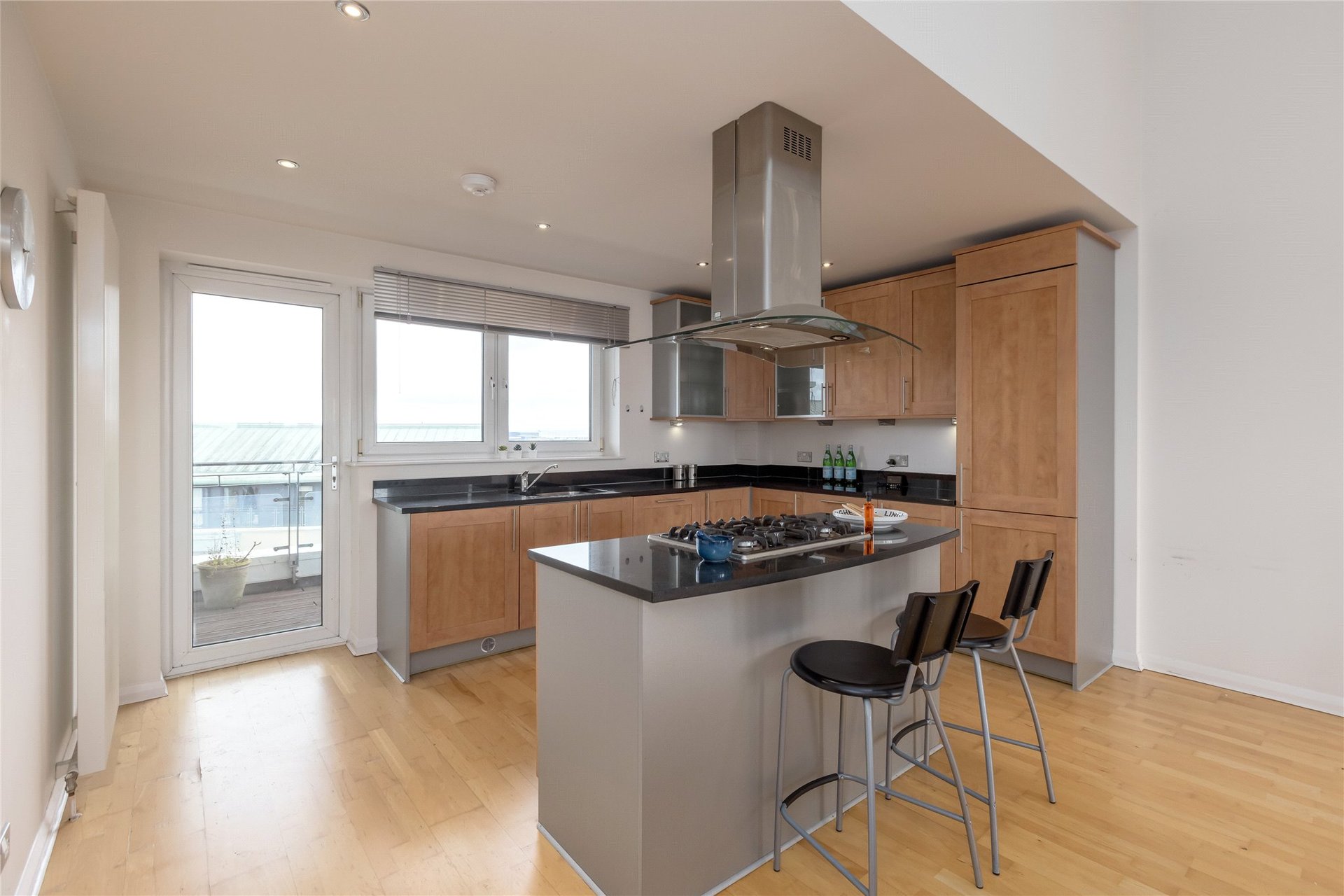 3/29 Portland Gardens, Leith, Edinburgh, EH6 6NY - Picture #3