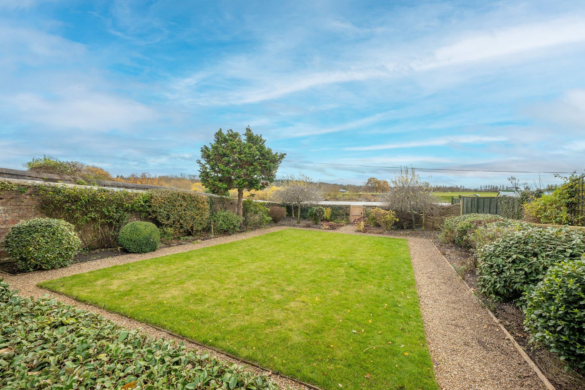 Dispensary House, 106 Roxburgh Street, Kelso, Scottish Borders, TD5 7DY - Picture #32