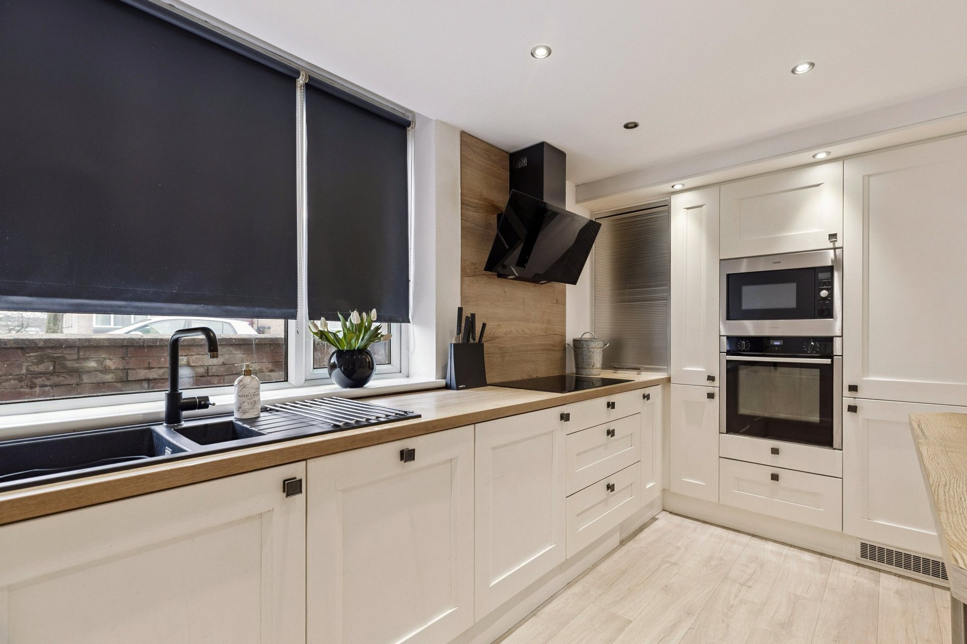 Garden Flat, Lennox Court, 18 Stockiemuir Avenue, Bearsden, G61 3JL - Picture #8