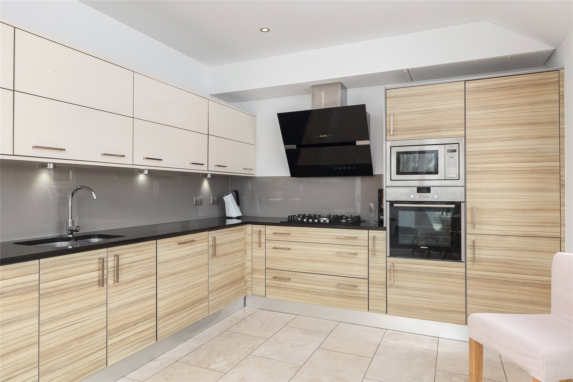 32 Brighouse Park Cross, Cramond, Edinburgh, EH4 6GZ - Picture #8