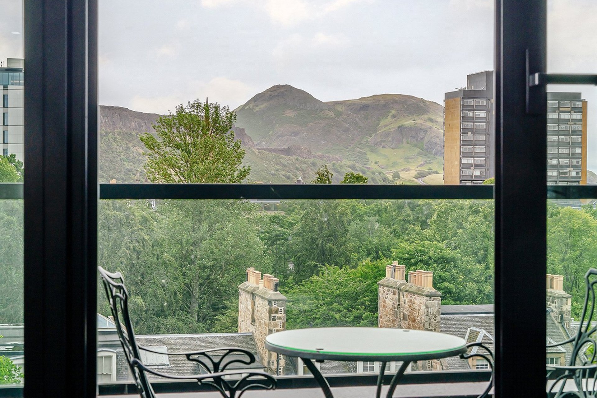 Flat 34, 28 Simpson Loan, Edinburgh, Midlothian, EH3 9GG - Picture #9
