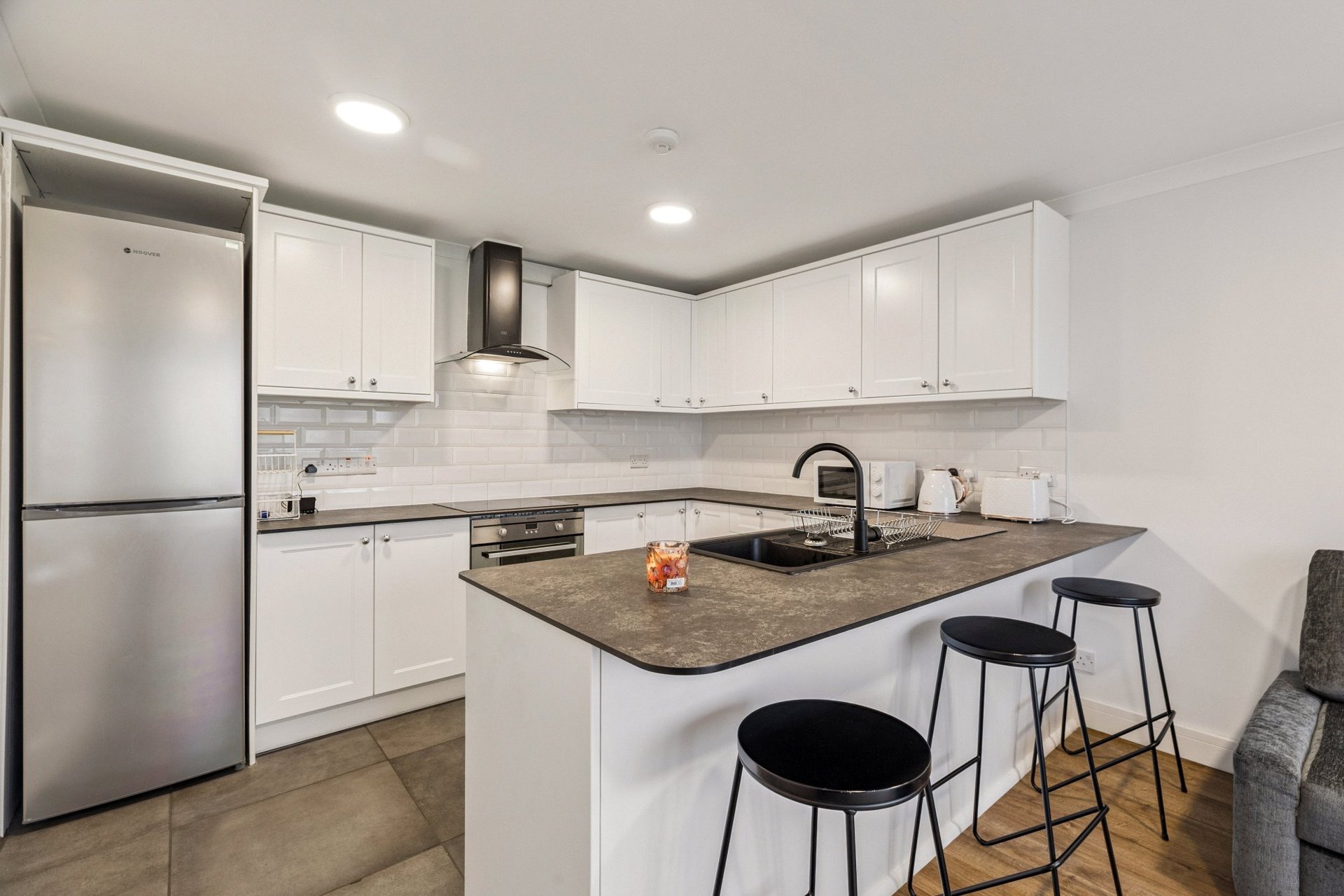 Flat B, 12 Buchanan Drive, Newton Mearns, Glasgow, East Renfrewshire, G77 6QN - Picture #7