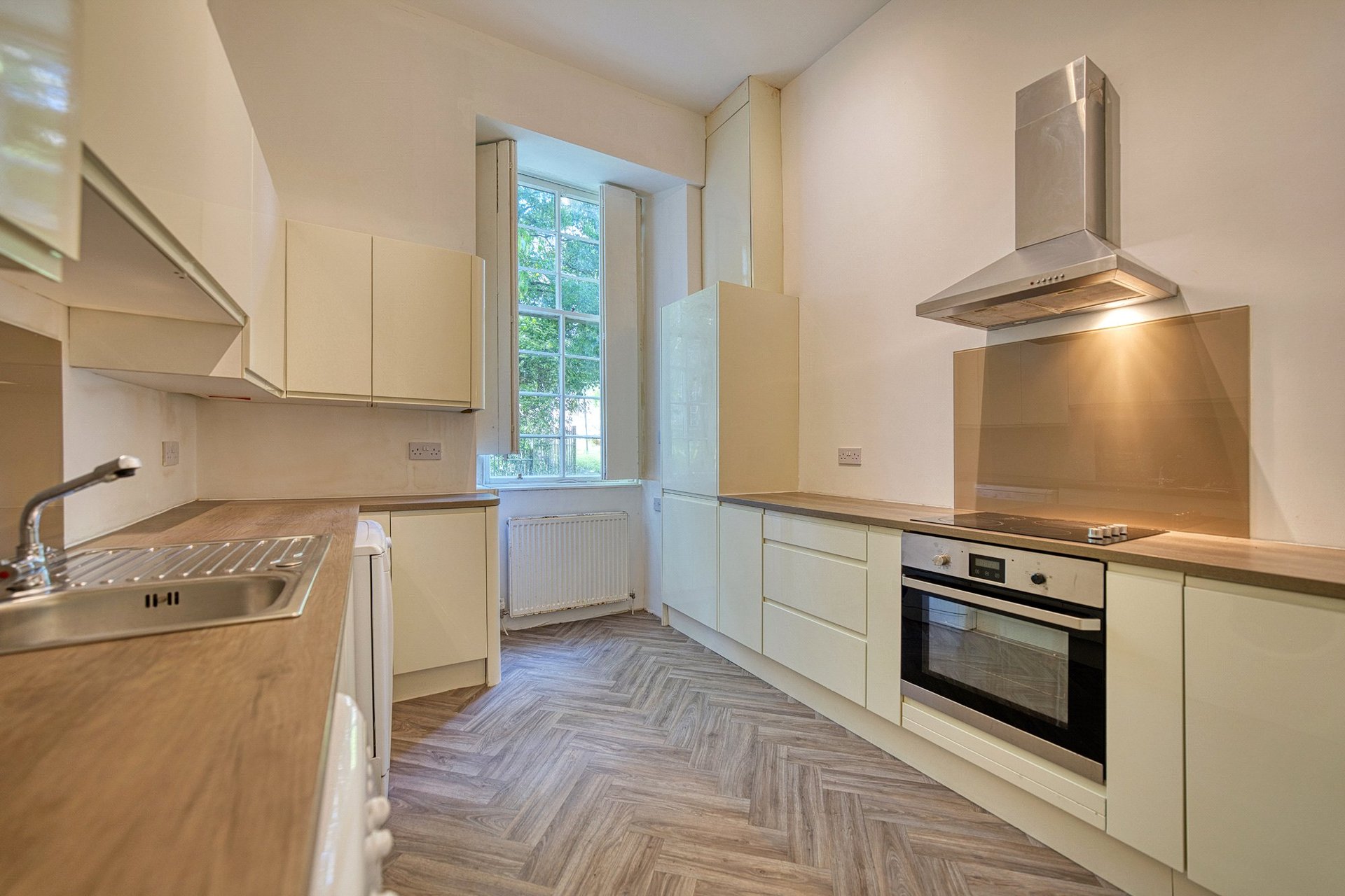 Main Door, 16 Oakfield Avenue, Hillhead, Glasgow, G12 8JE - Picture #8