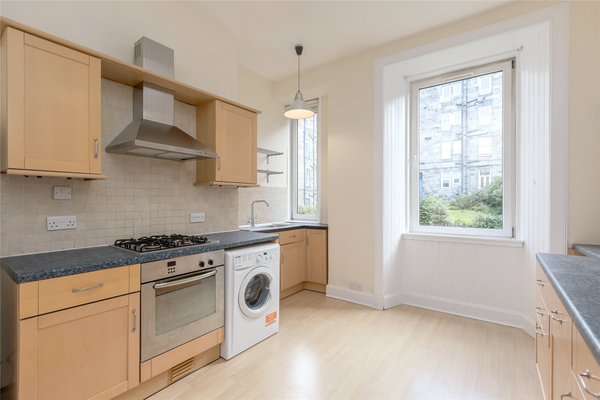 4/1 Meadowbank Terrace, Edinburgh, EH8 7AR - Picture #2